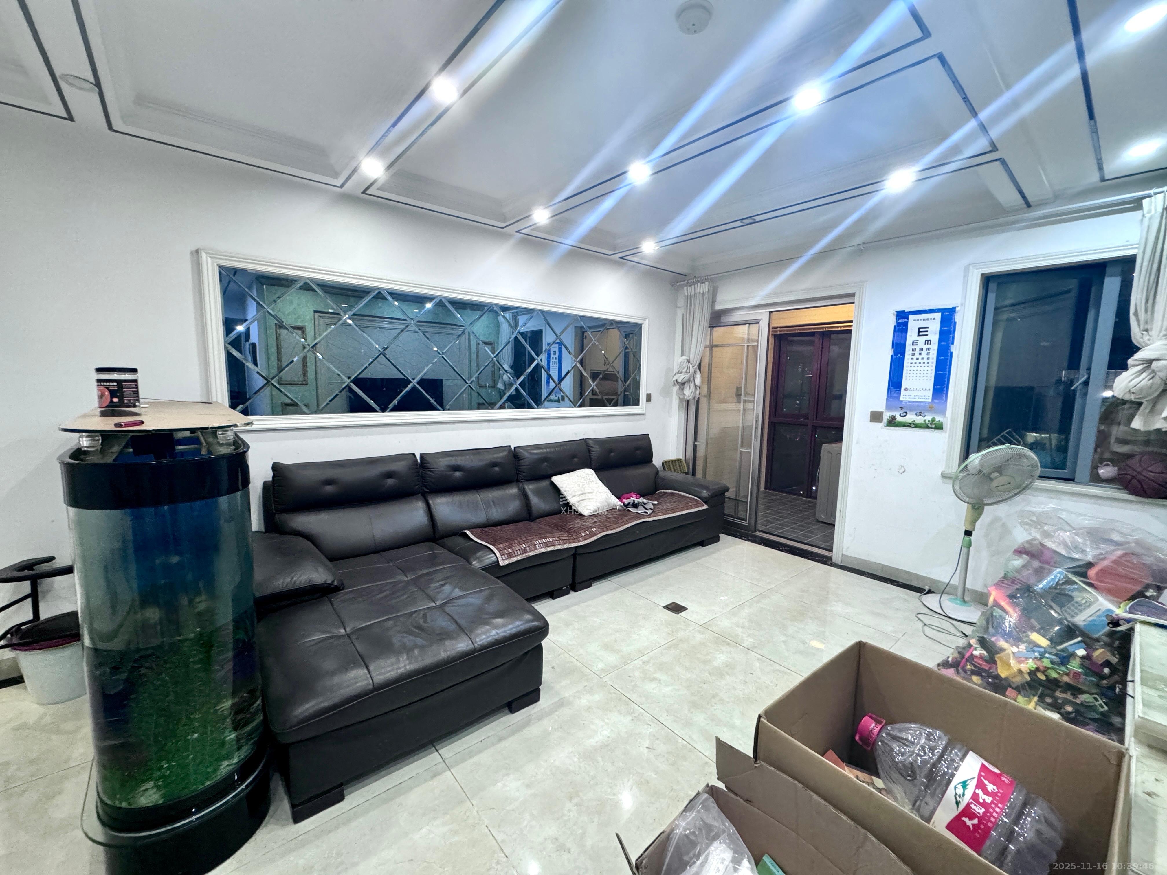 嘉宇盛世华章  3室2厅2卫    2800.0元/月室内图