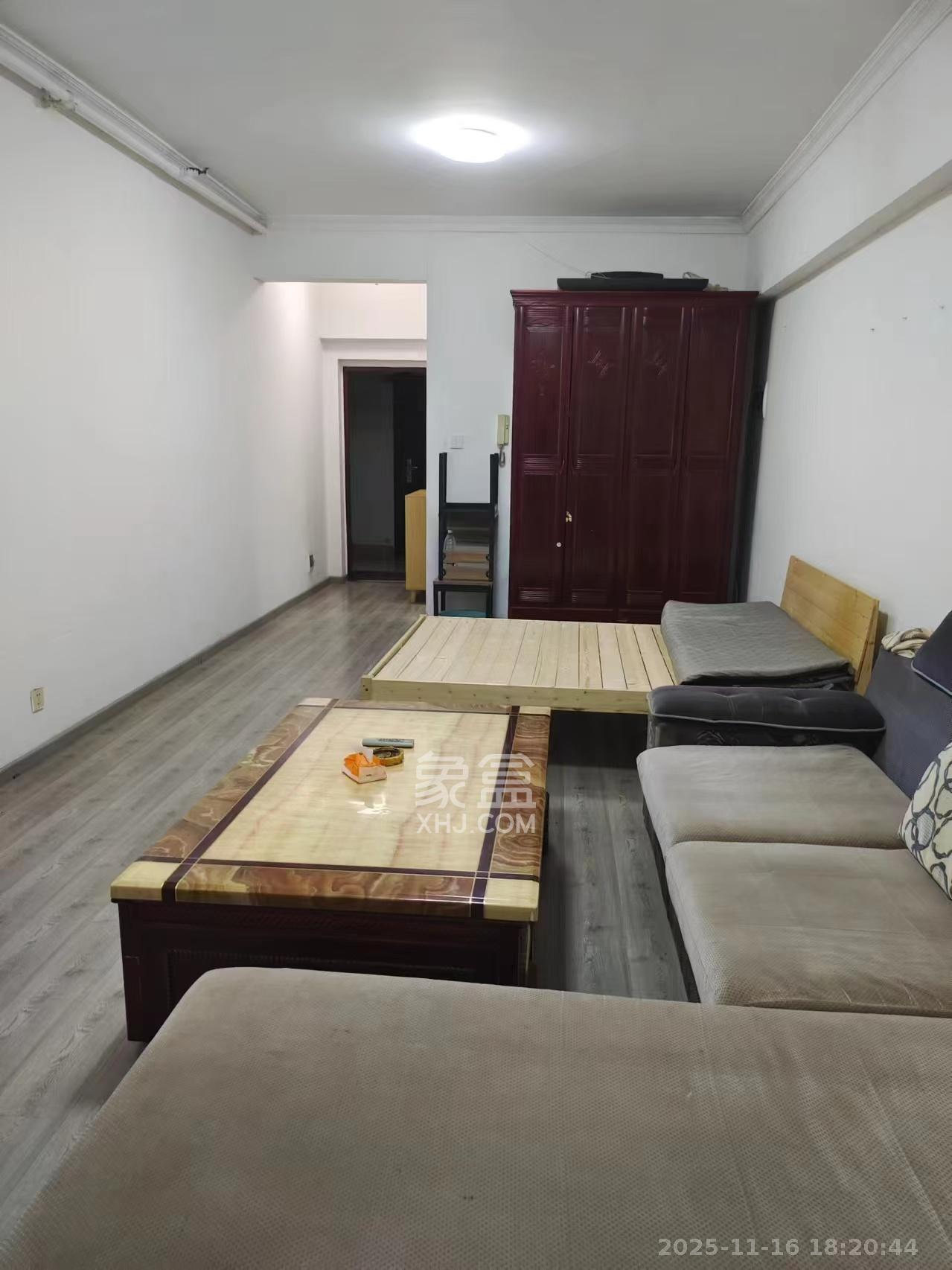 尚都花园城  1室1厅1卫    1200.0元/月室内图