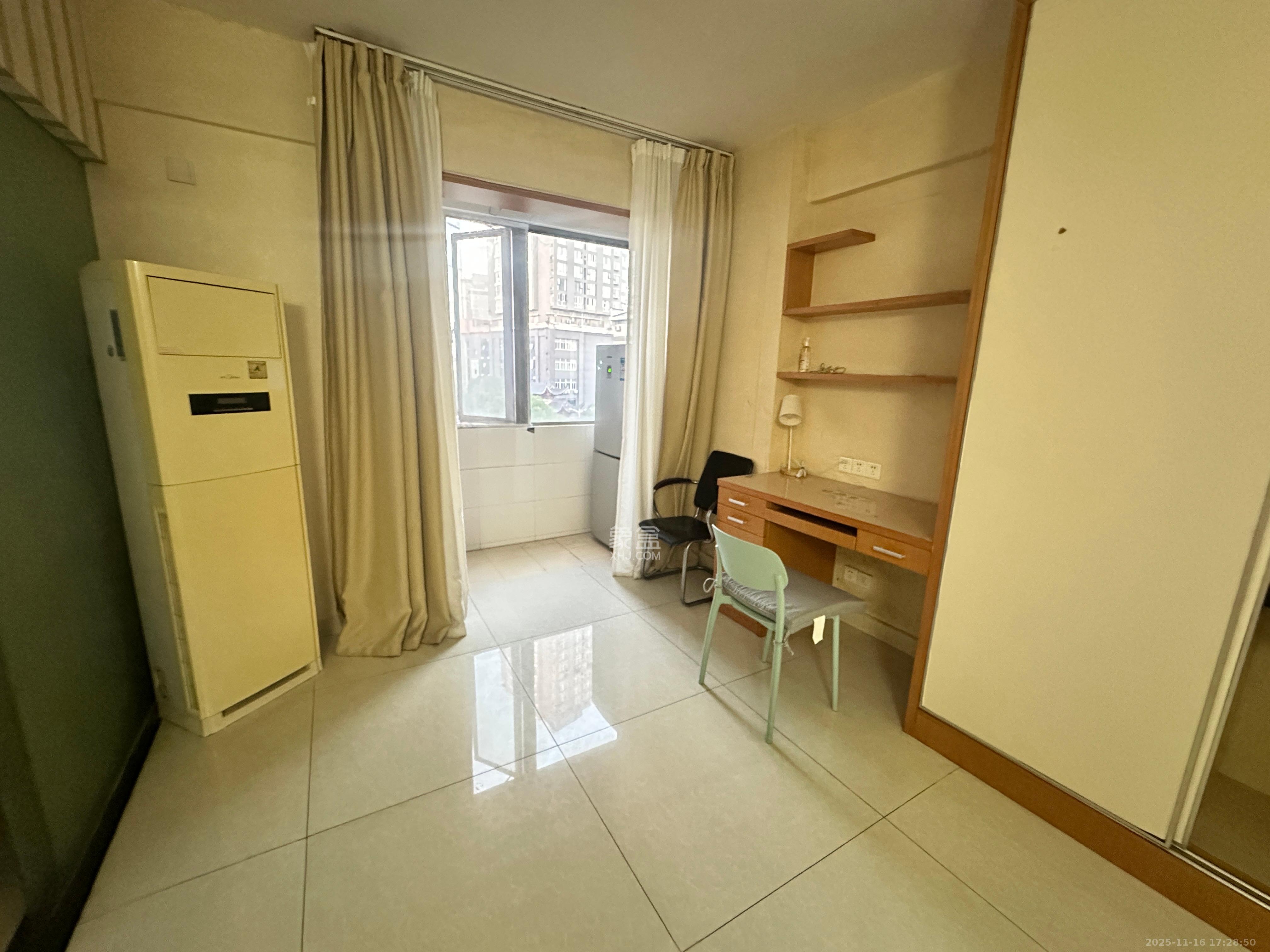 印象天心  1室1厅1卫    2000.0元/月室内图