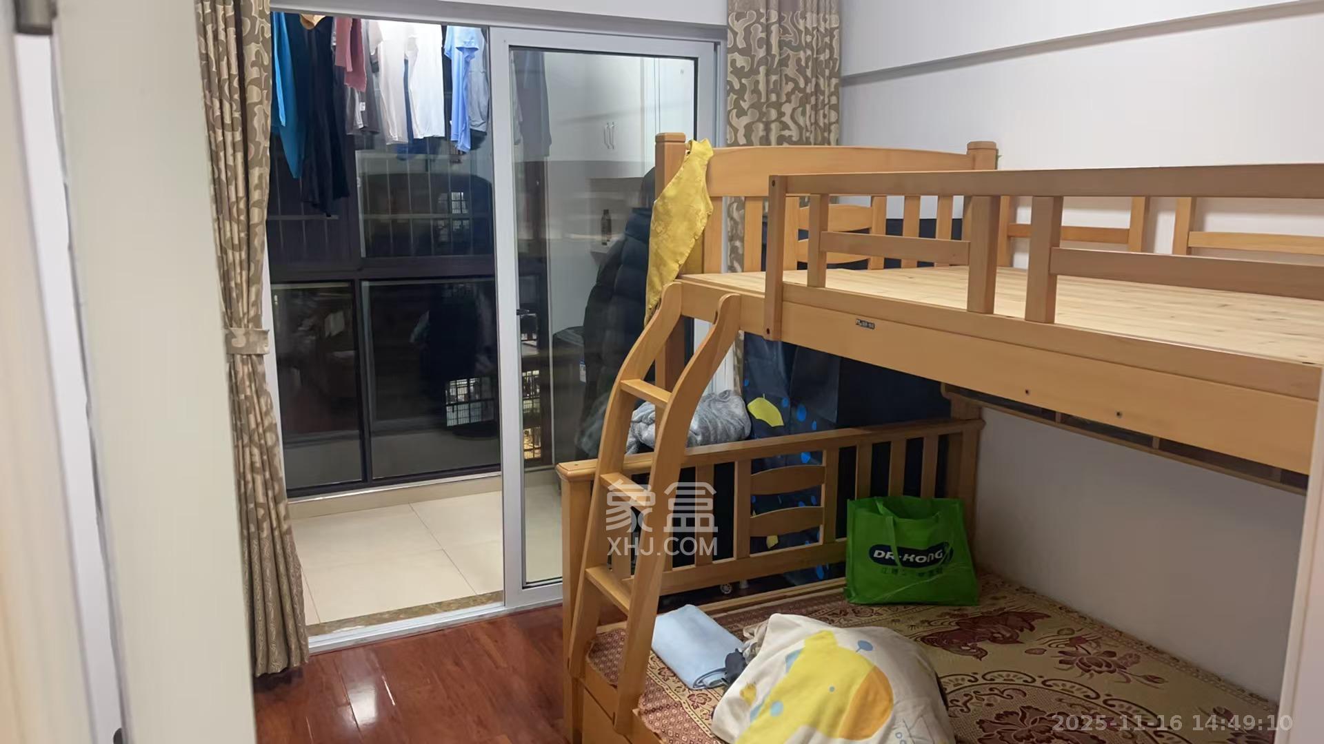 爵士湘  2室2厅1卫    1600.0元/月室内图