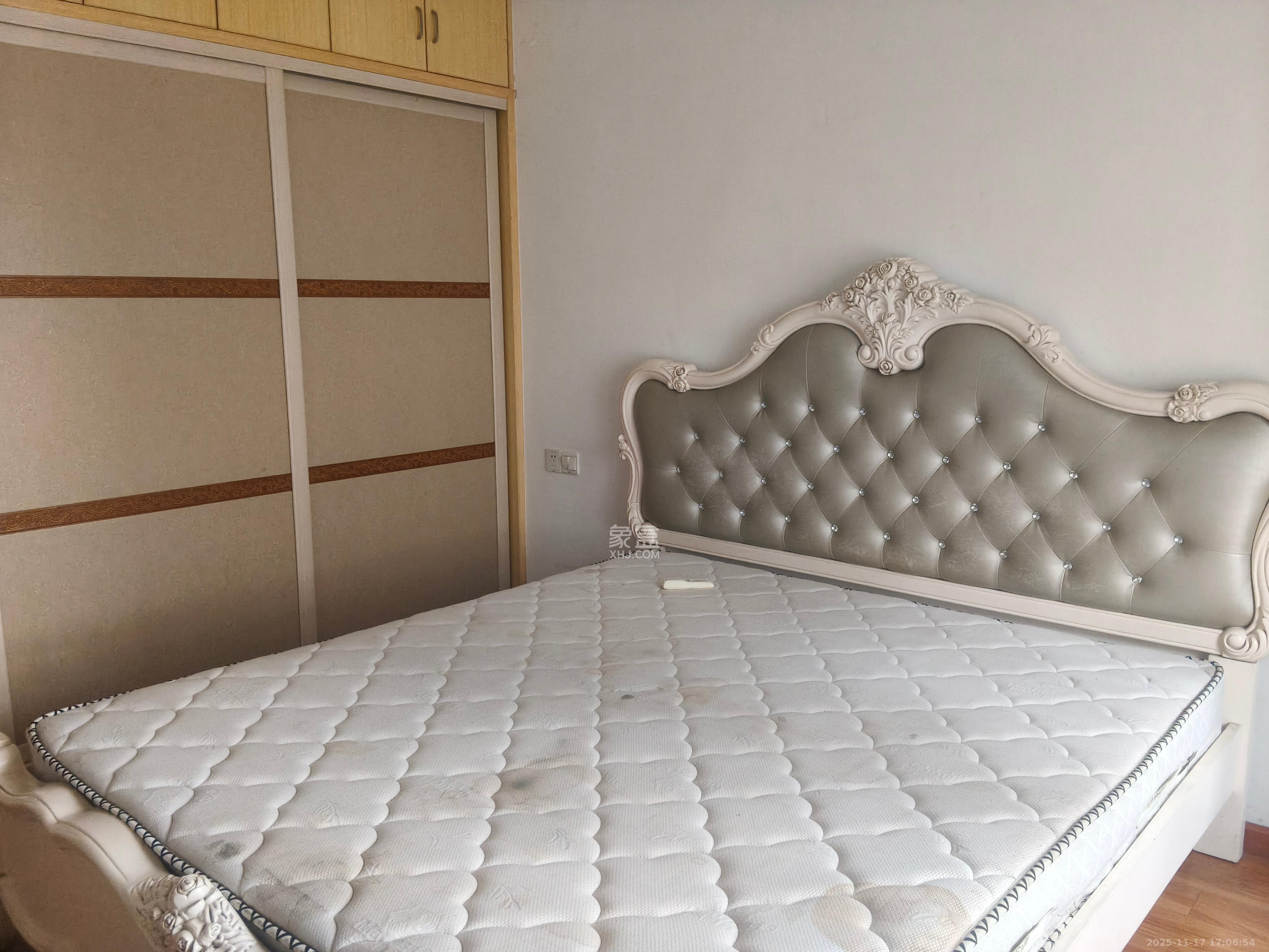 恒广国际景园一二区 2室2厅1卫 1800.0元/月 恒广国际景园一二区 2室2厅1卫 1800.0元/月室内图