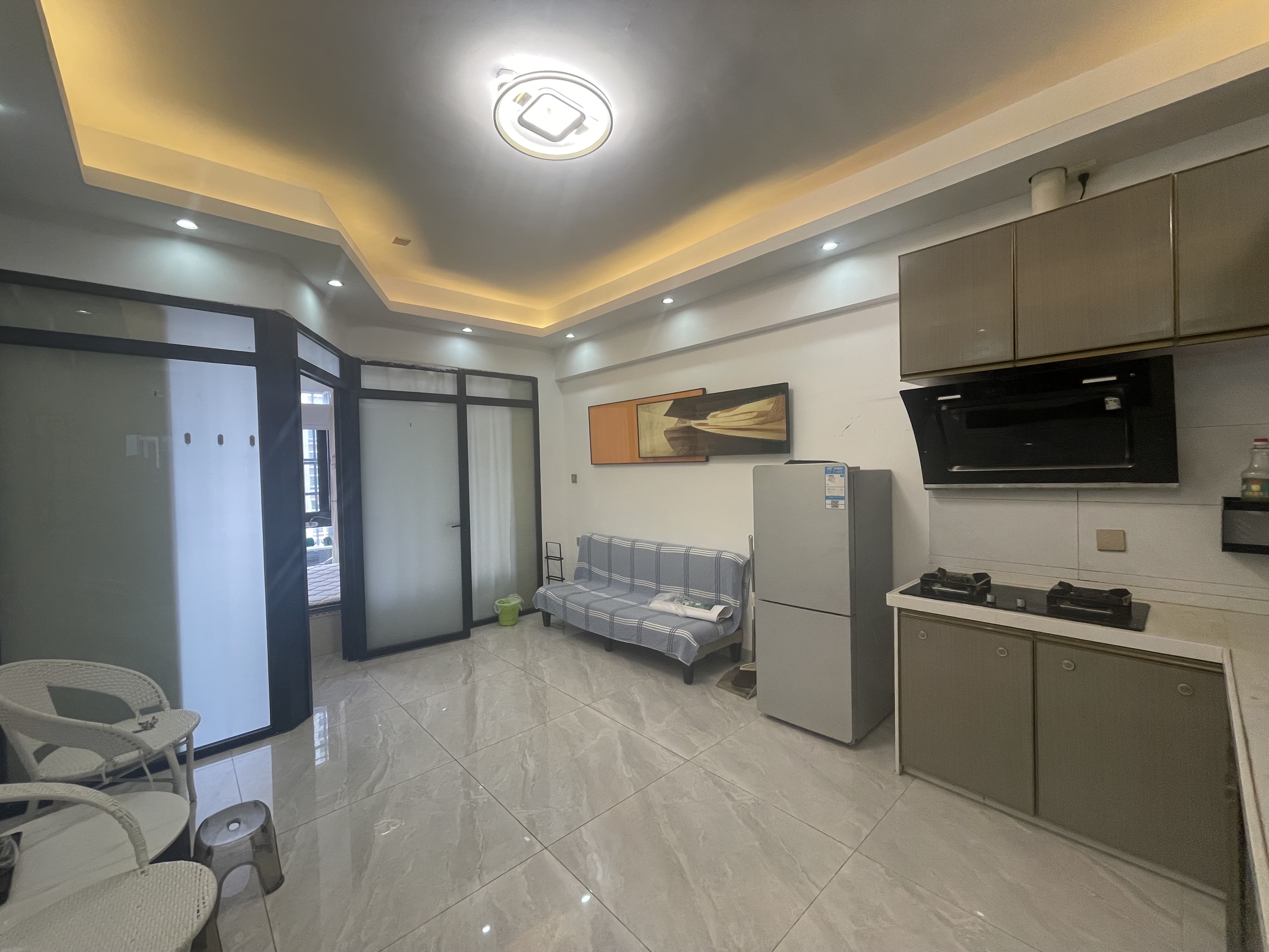 宝驹花园  1室1厅1卫    1800.0元/月室内图