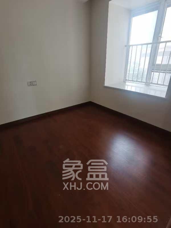 中欣楚天御府E区 3室2厅2卫 2600.0元/月 中欣楚天御府E区 3室2厅2卫 2600.0元/月室内图