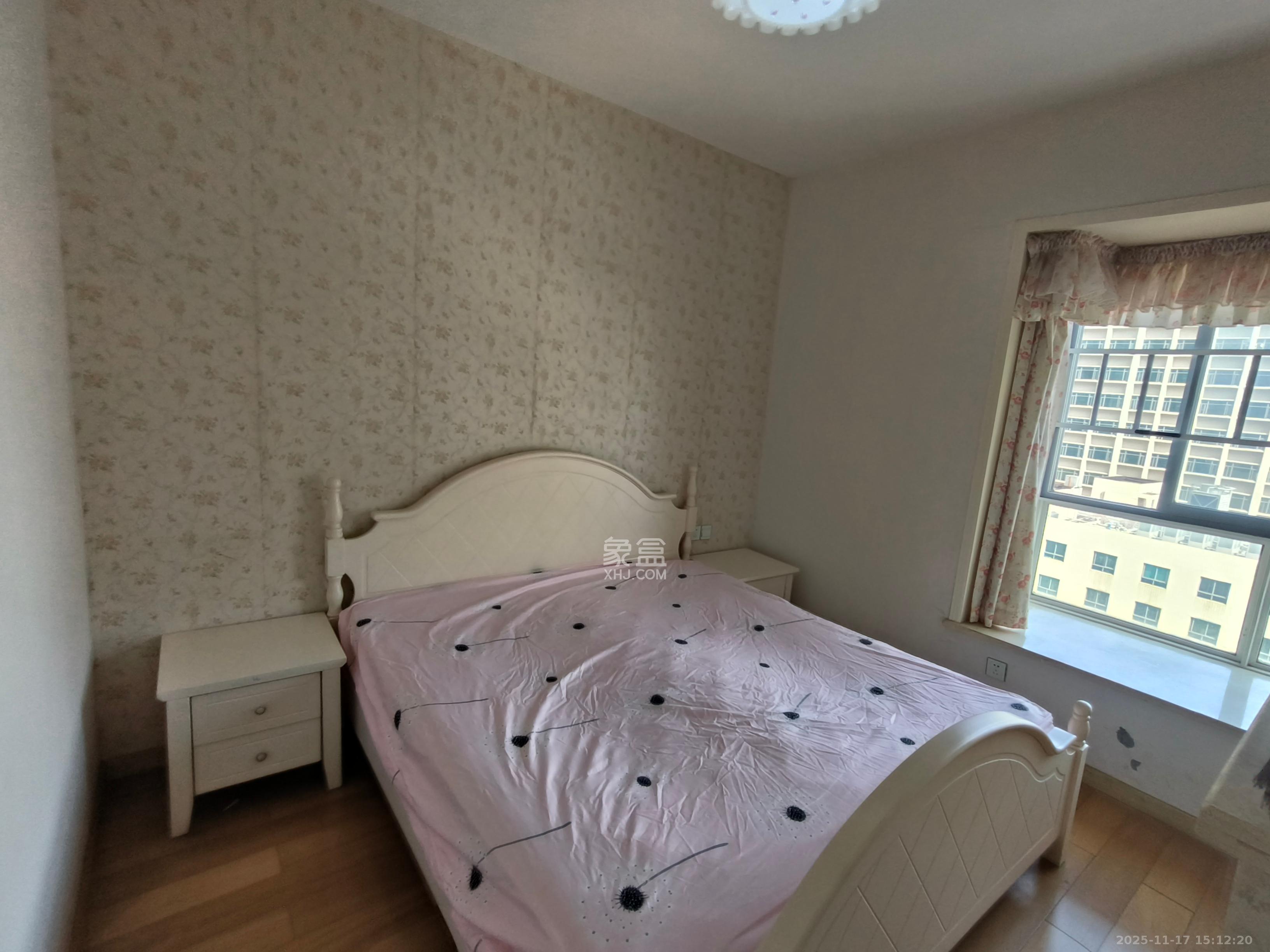 新芙蓉之都  2室2厅1卫    2200.0元/月室内图