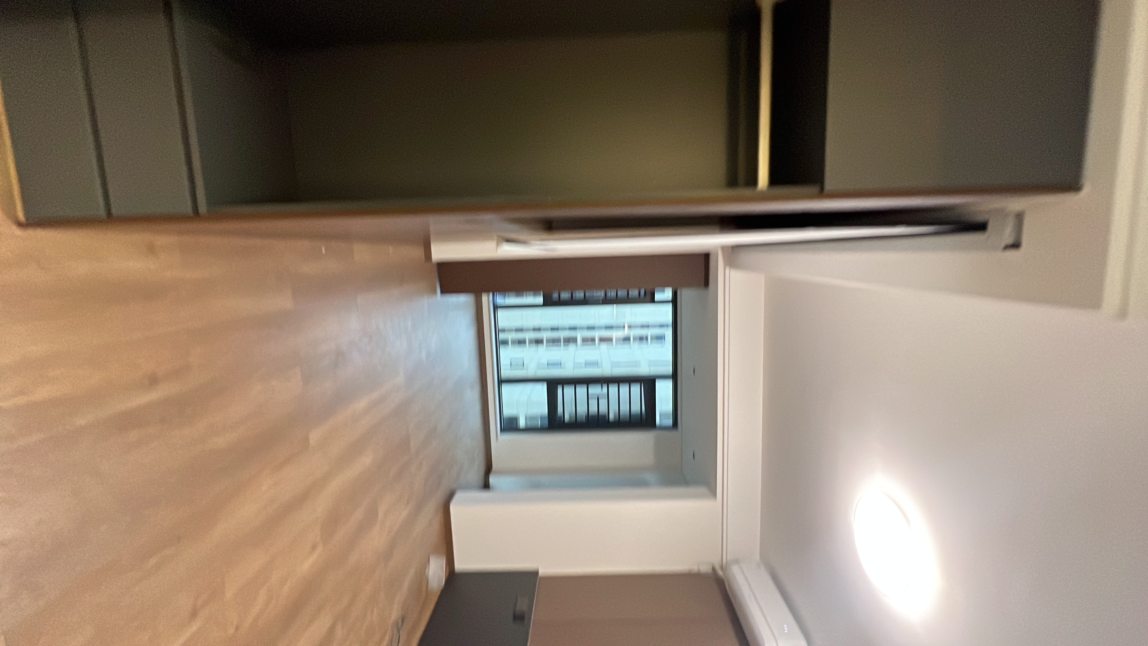 吾悦广场  4室2厅2卫    128.0万客厅