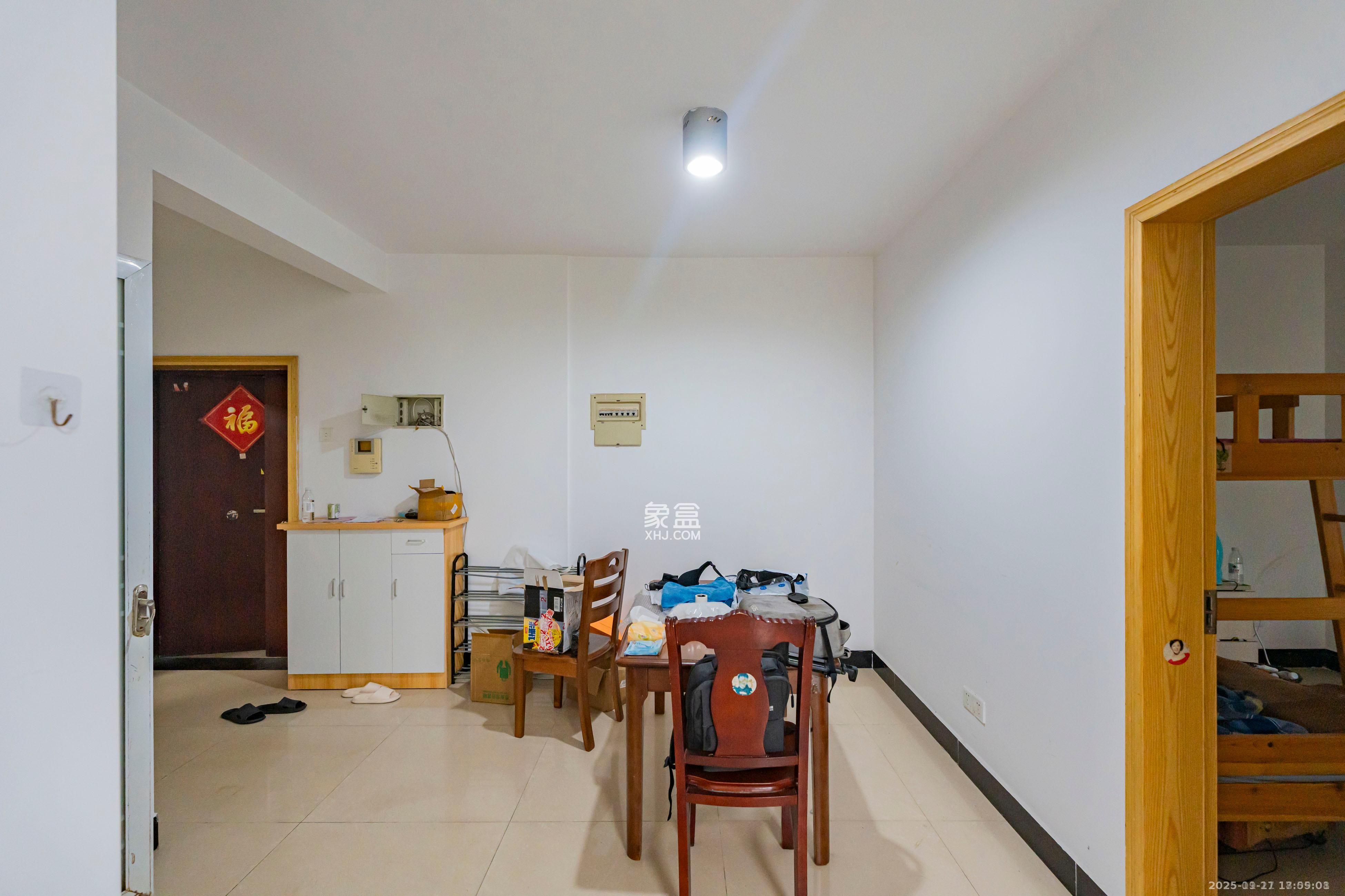 天健芙蓉盛世一期 2室1厅1卫 2800.0元/月 天健芙蓉盛世一期 2室1厅1卫 2800.0元/月室内图