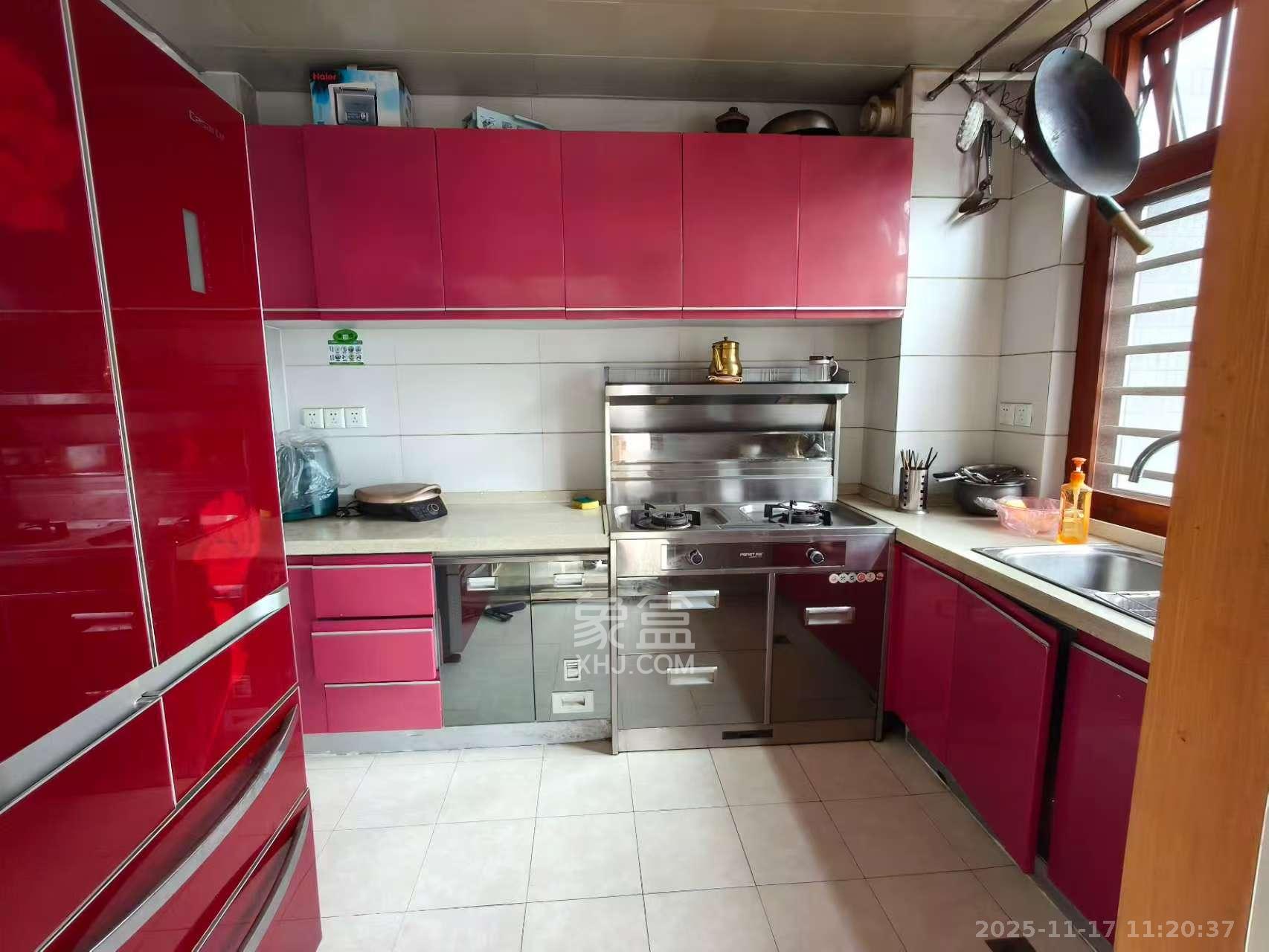 凯乐湘园  4室2厅2卫    3500.0元/月室内图