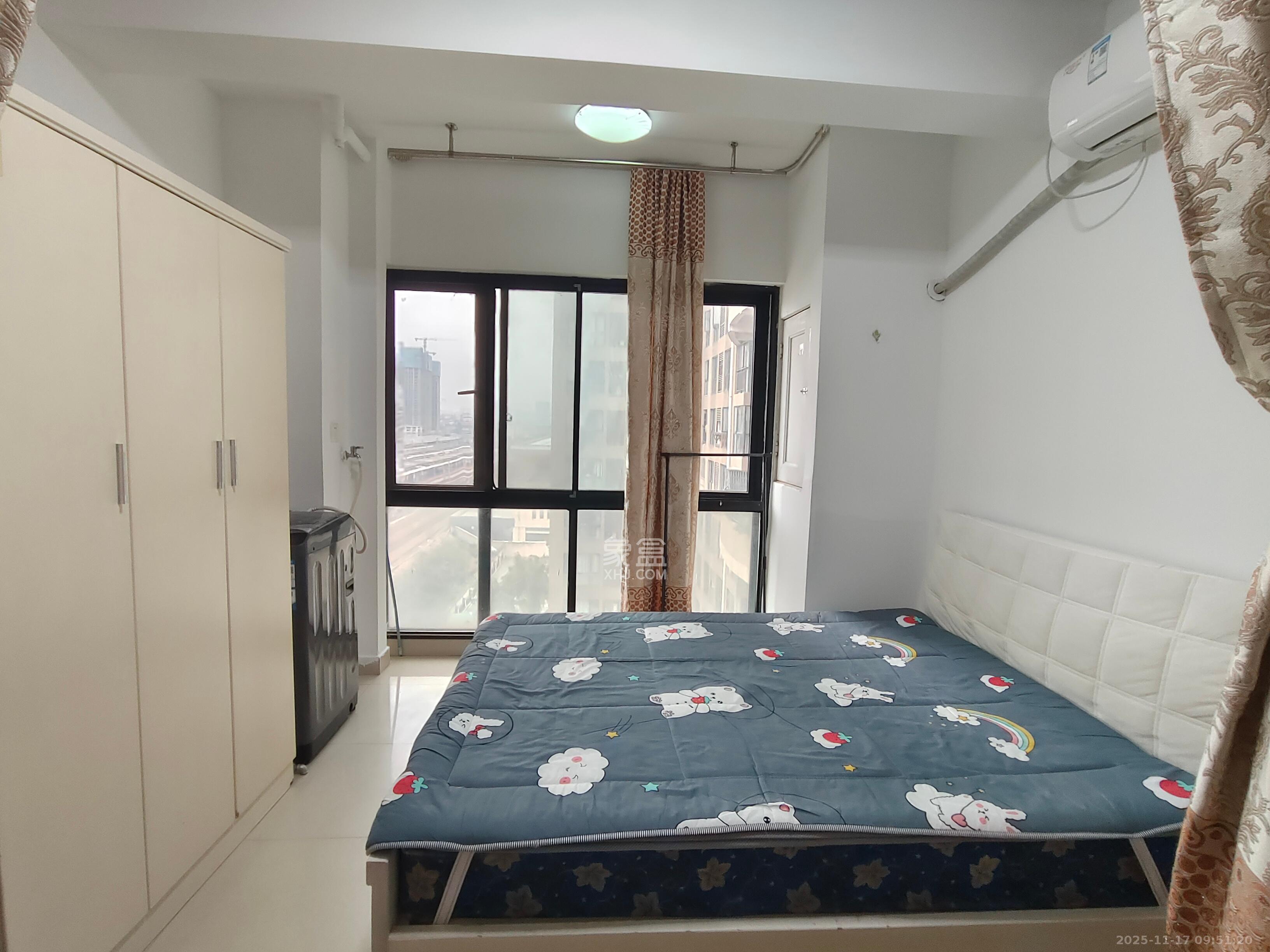 锦泰东环国际 1室1厅1卫 1500.0元/月 锦泰东环国际 1室1厅1卫 1500.0元/月室内图