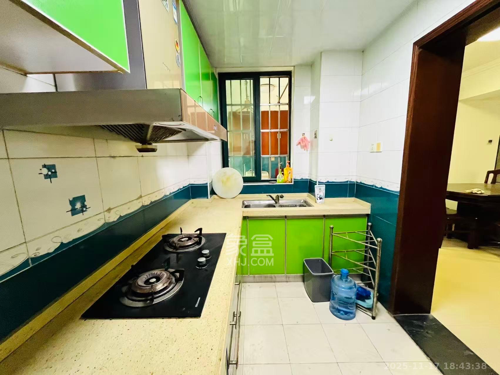 钱隆学府一、二期  2室1厅1卫    1700.0元/月室内图