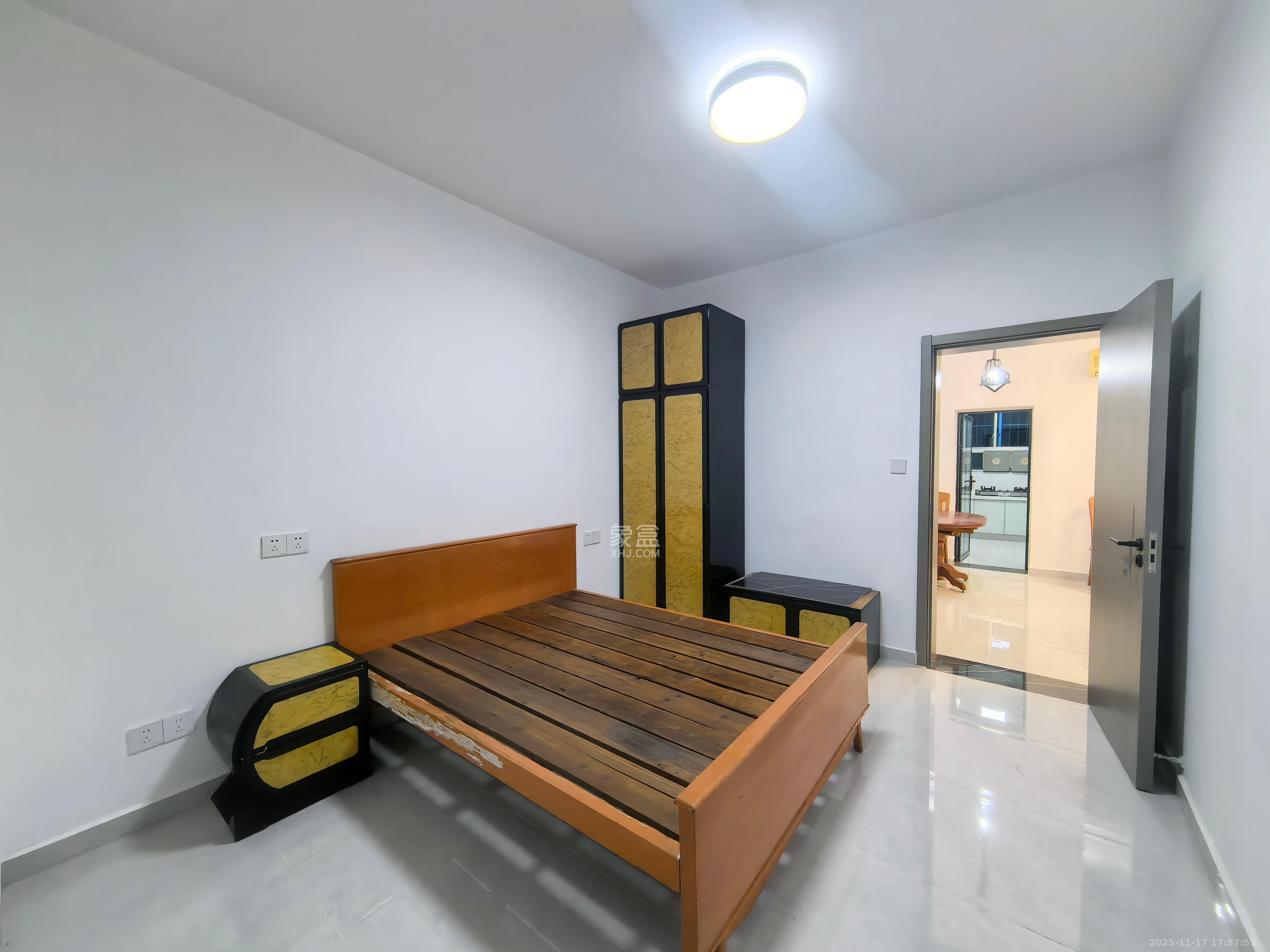 长沙理工大学东院西院  2室1厅1卫    1800.0元/月室内图