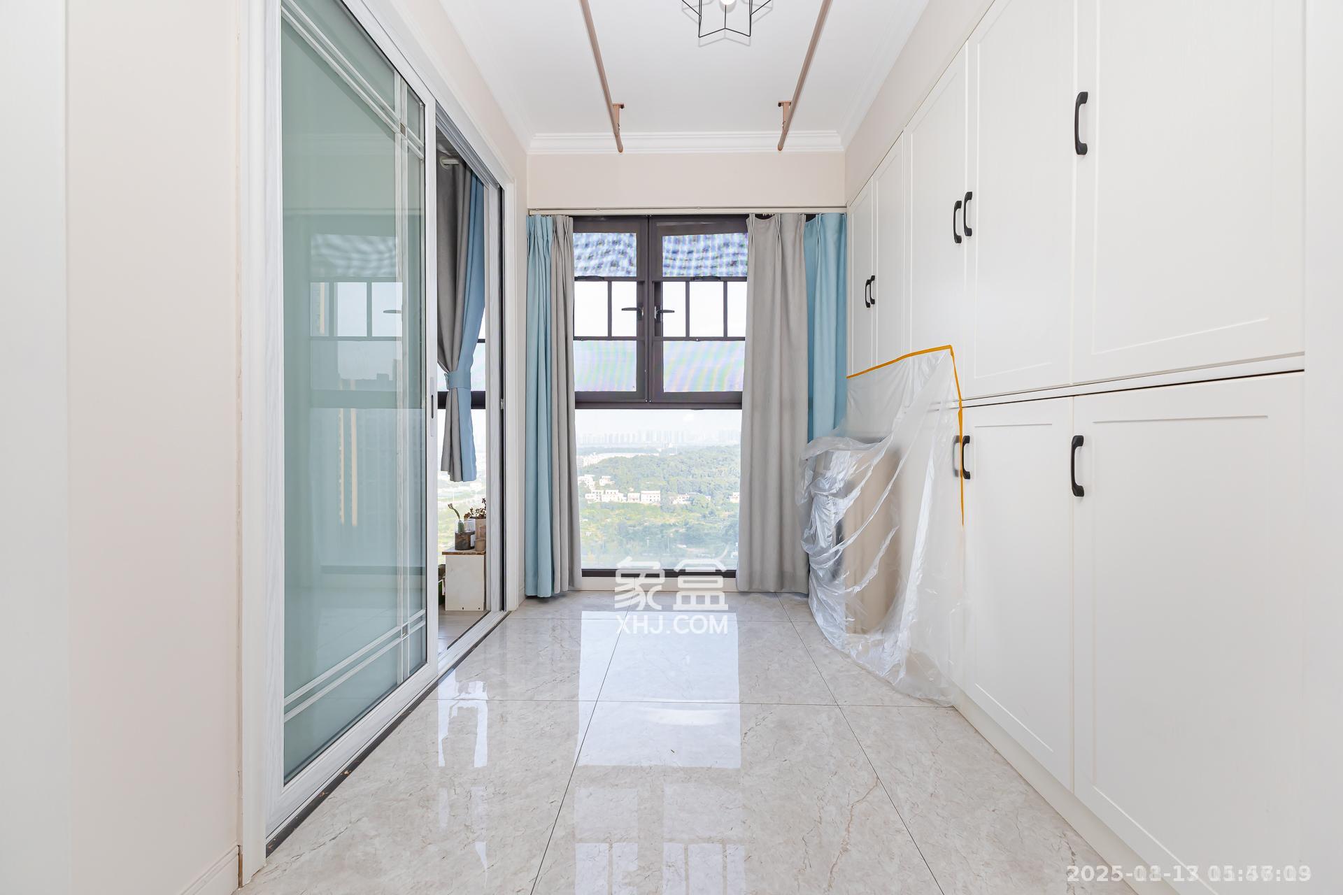 时代倾城三期 2室2厅1卫 2000.0元/月 时代倾城三期 2室2厅1卫 2000.0元/月室内图