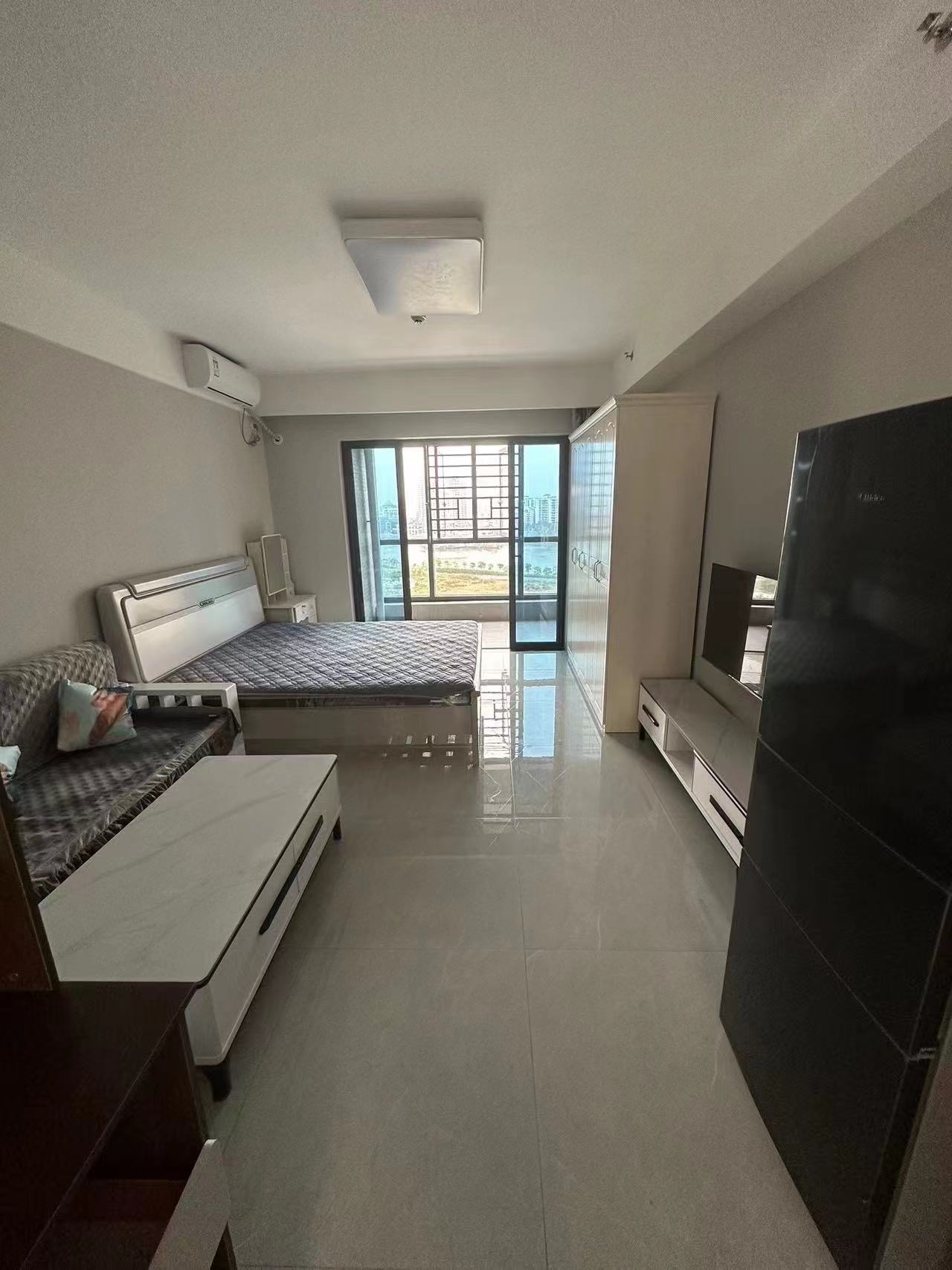 海湾花园  1室0厅1卫    1800.0元/月室内图