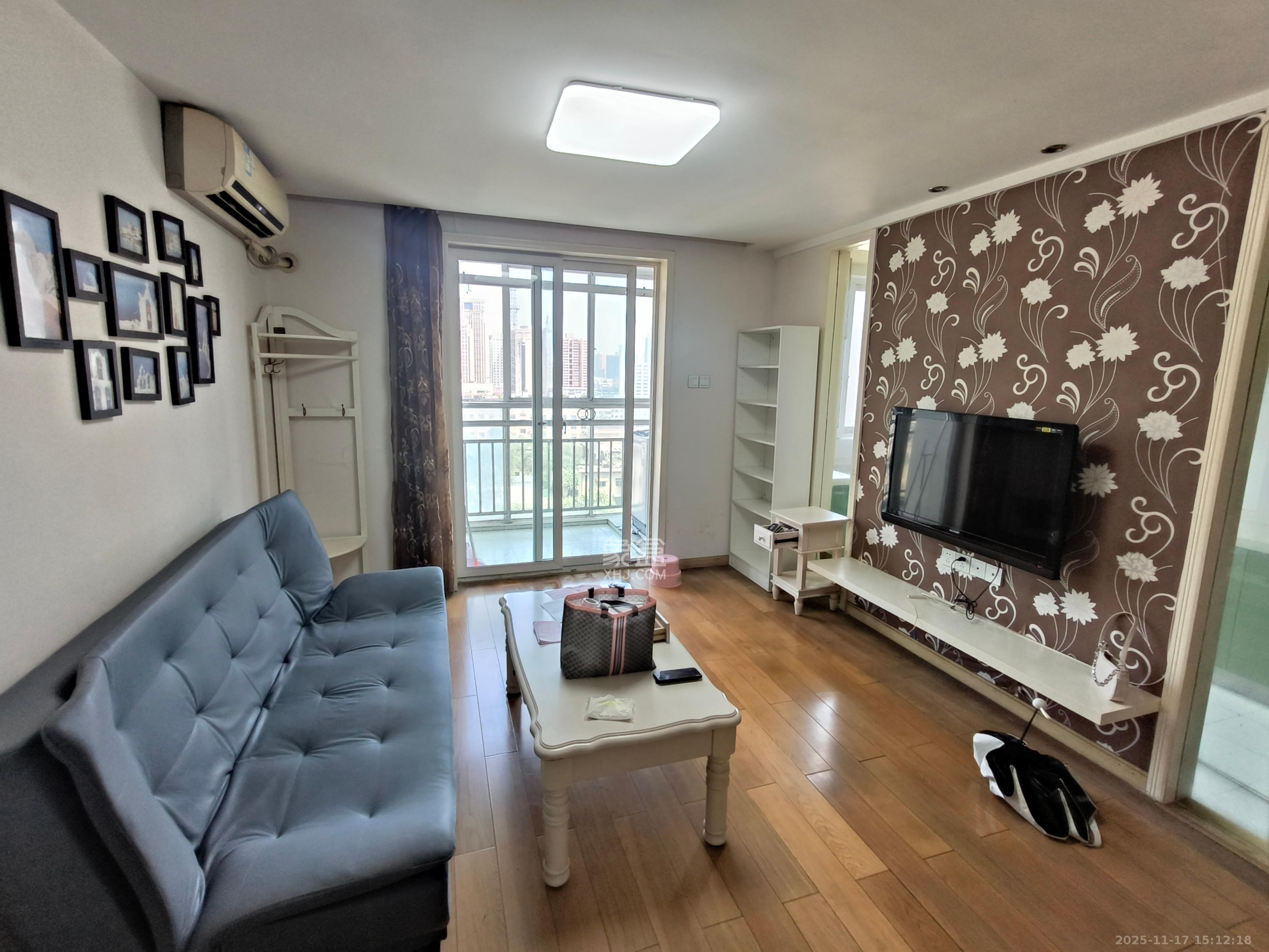 新芙蓉之都  2室2厅1卫    2200.0元/月室内图