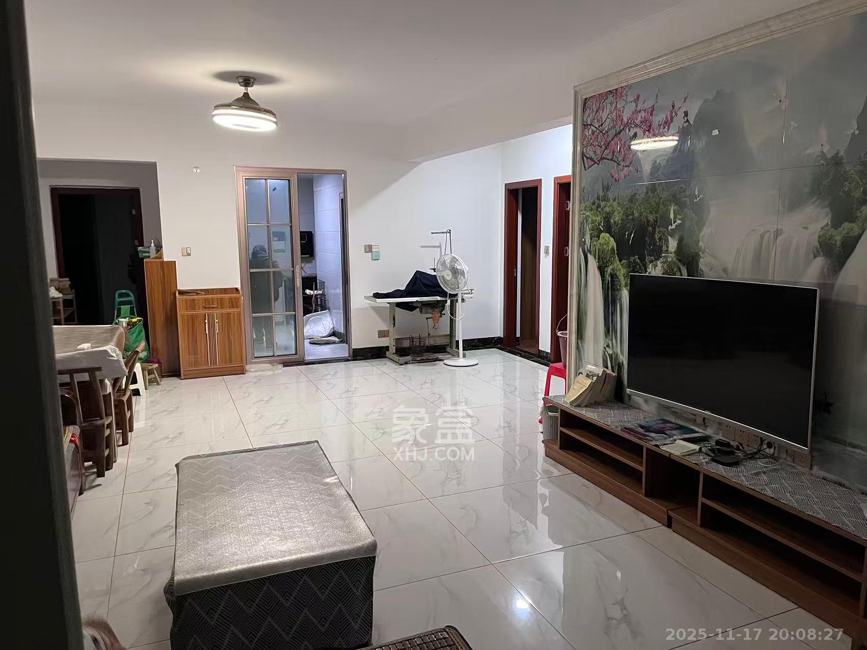 和润园一、二期  1室0厅0卫    2000.0元/月