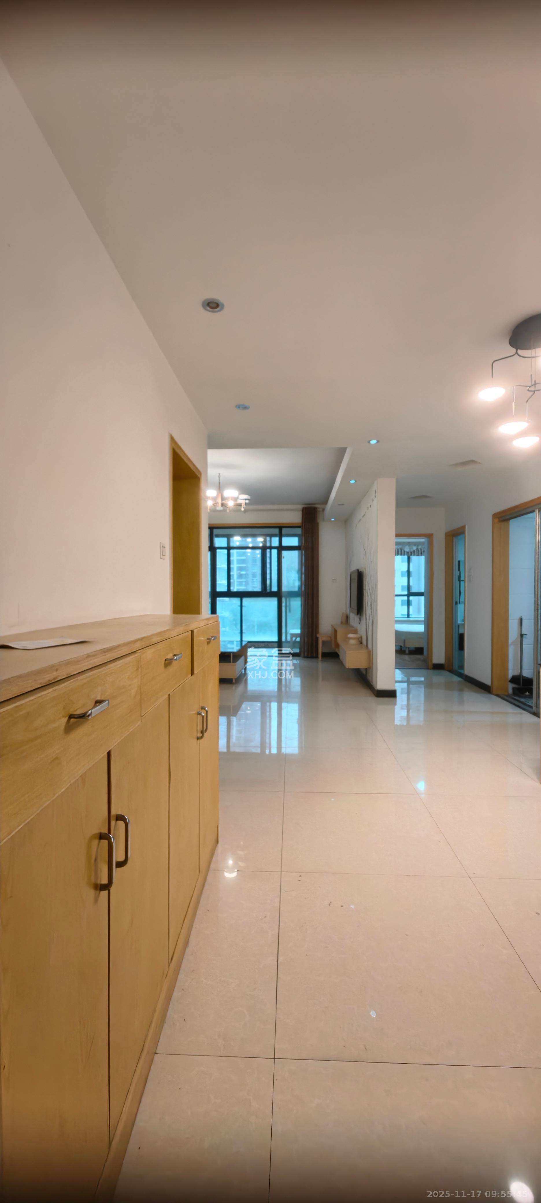 湘江世纪城融江苑  2室1厅2卫    1800.0元/月室内图