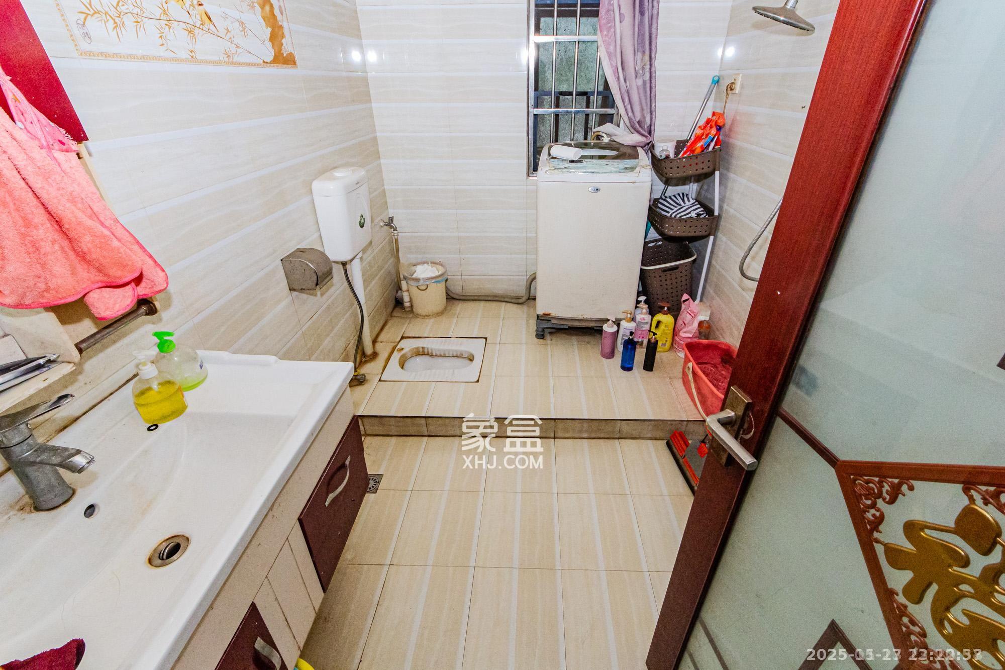 湘江世纪城临江苑  3室2厅2卫    2600.0元/月室内图