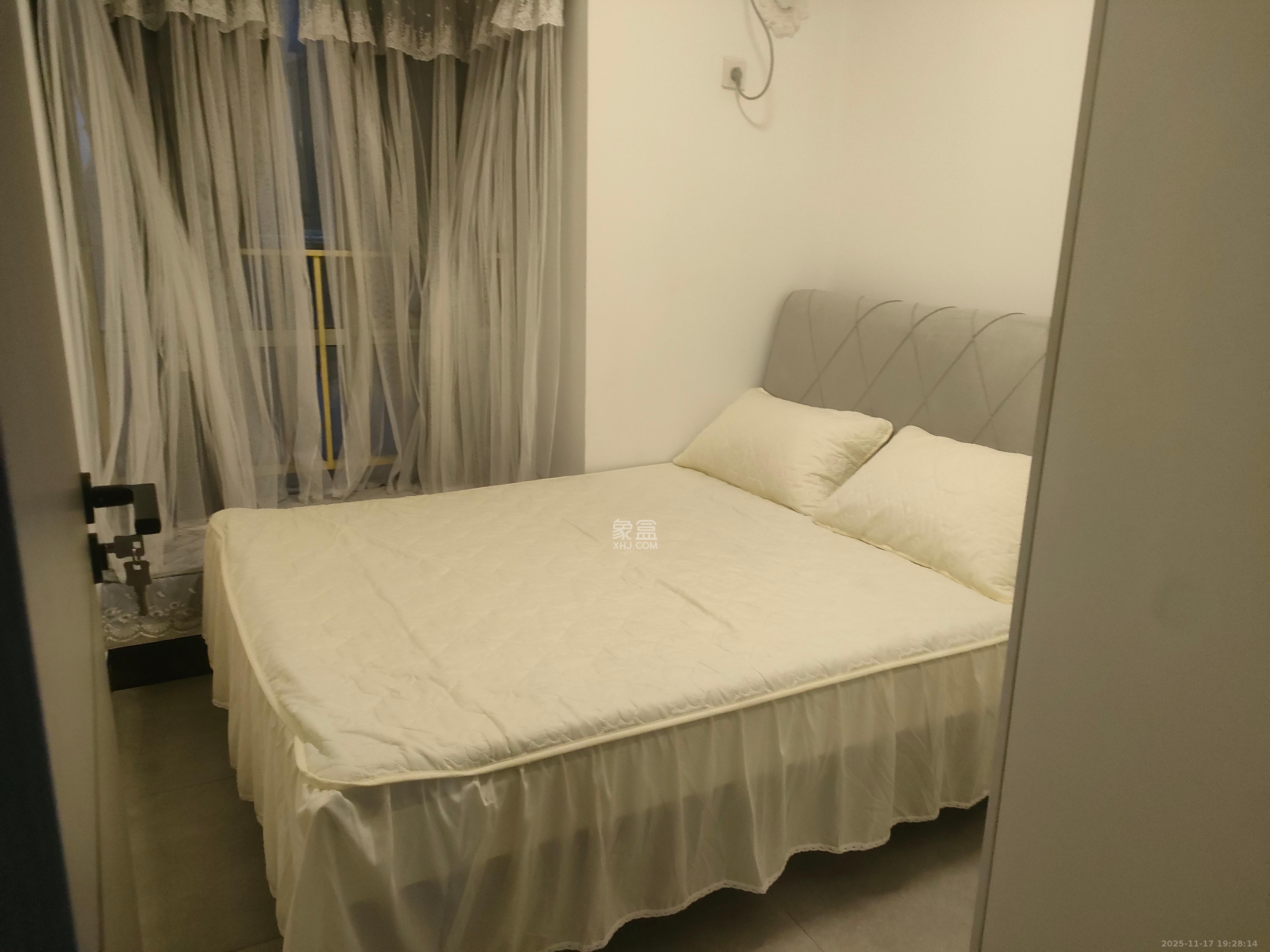 凯通国际城(凯通朝庭) 3室2厅1卫 2600.0元/月 凯通国际城(凯通朝庭) 3室2厅1卫 2600.0元/月室内图