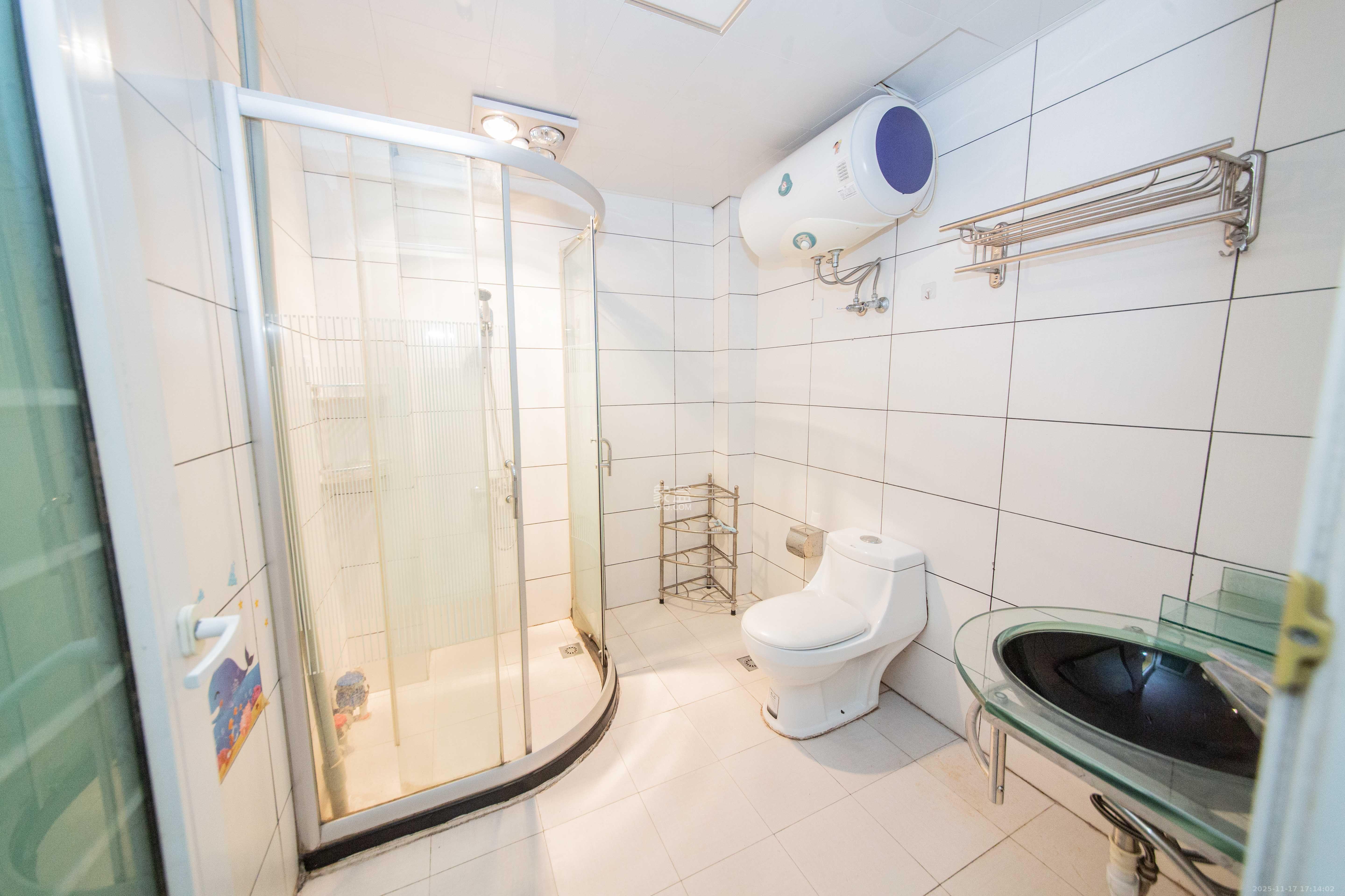 景香苑 3室2厅2卫 2000.0元/月 景香苑 3室2厅2卫 2000.0元/月室内图