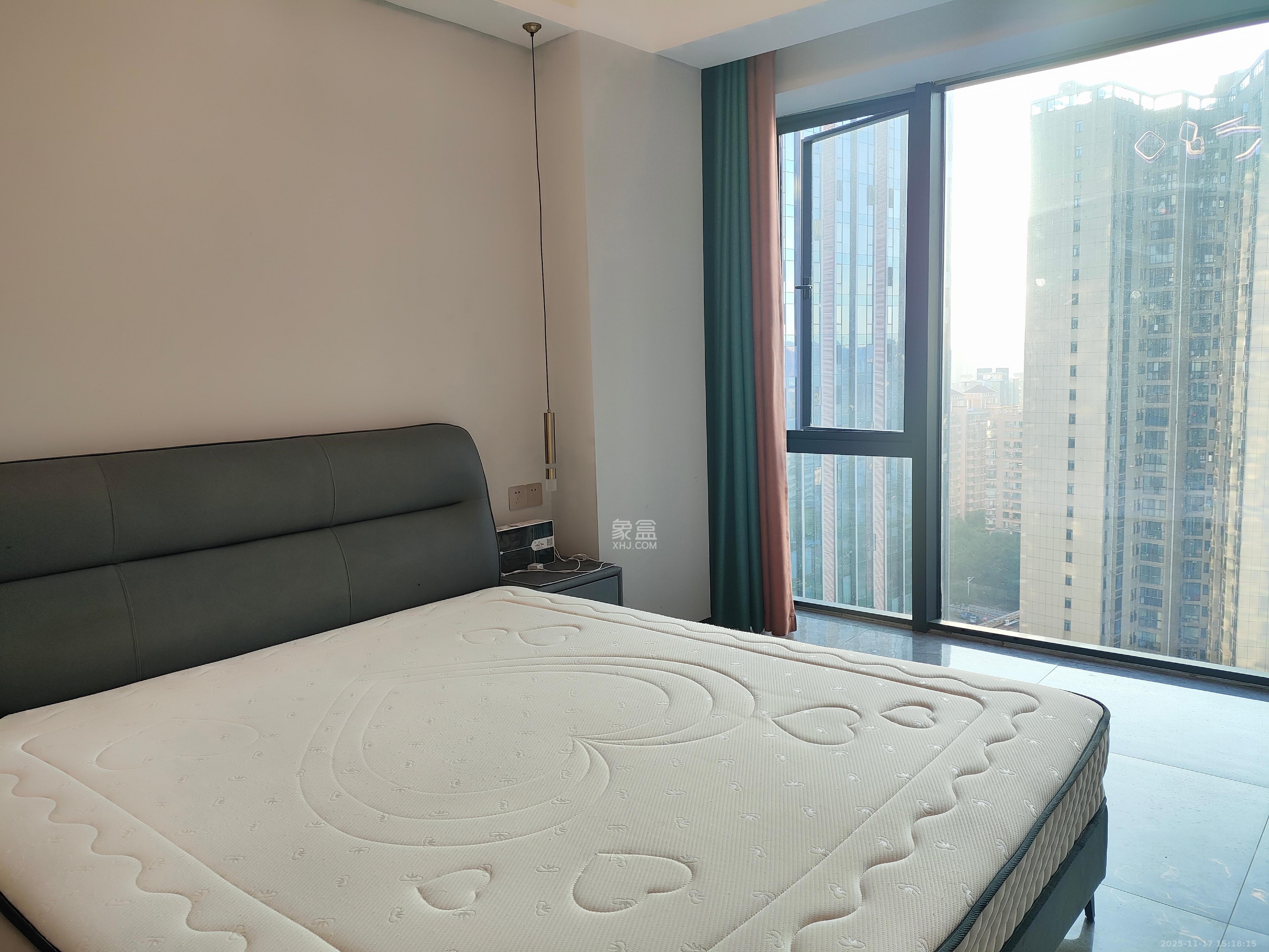 万润时光里  1室1厅1卫    1500.0元/月室内图