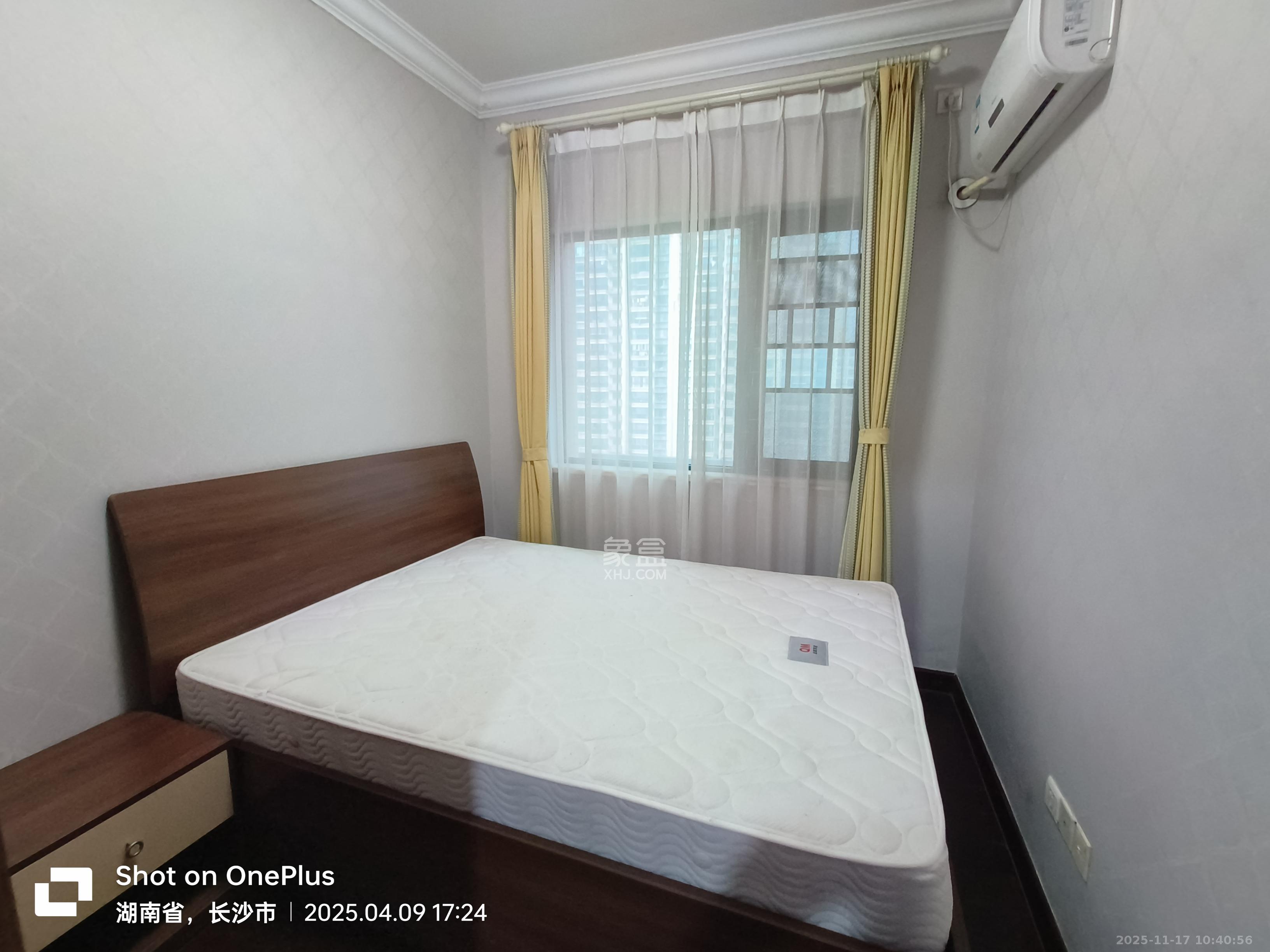 恒大翡翠华庭 4室2厅2卫 3400.0元/月 恒大翡翠华庭 4室2厅2卫 3400.0元/月室内图