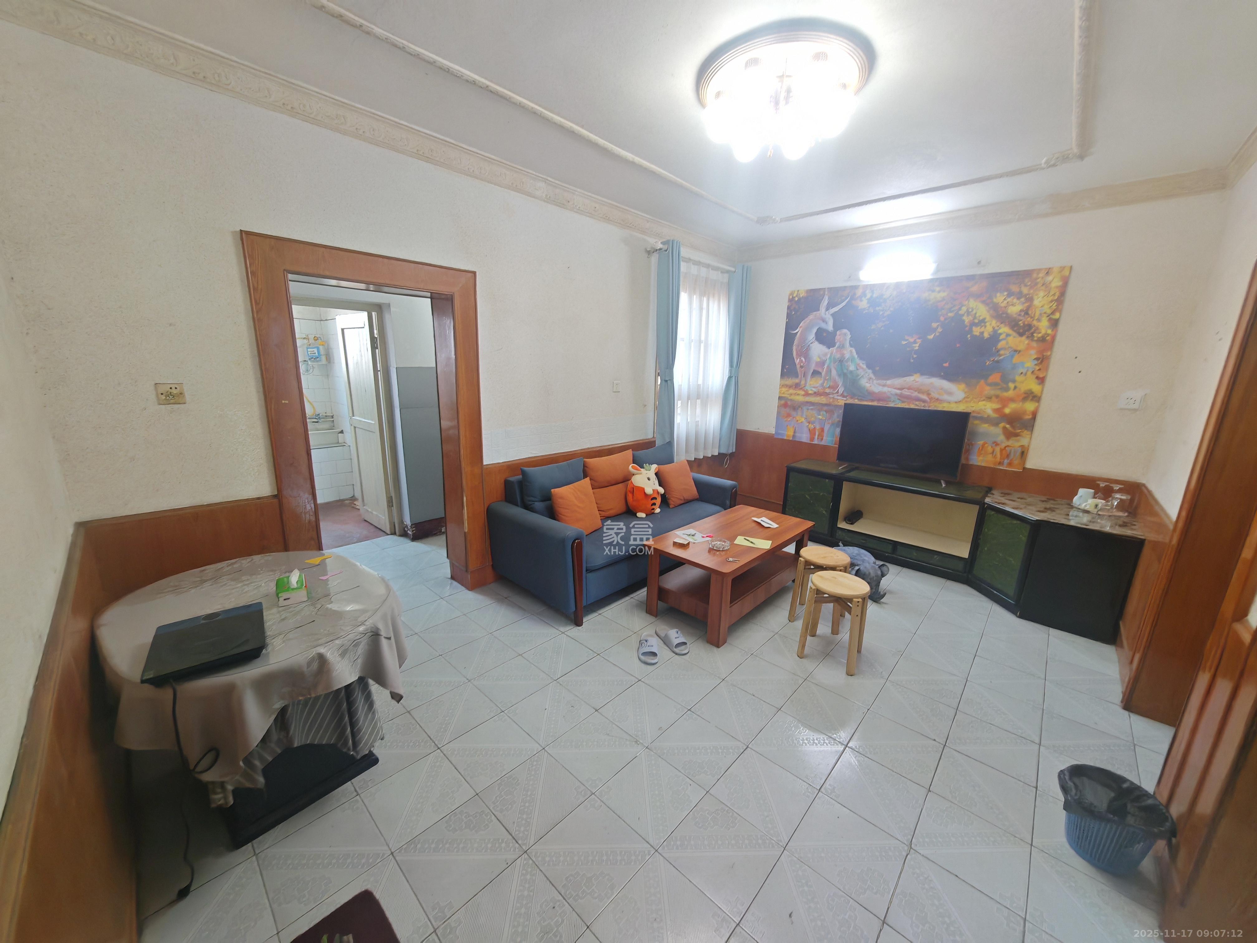 妙高峰79号（产权妙高峰18号001栋）  2室1厅1卫    1300.0元/月