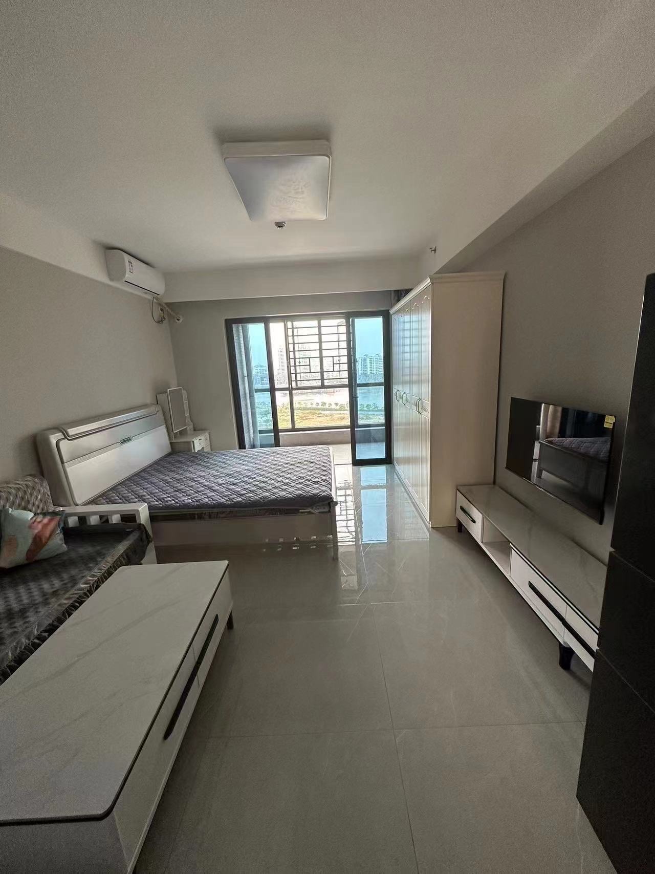 海湾花园  1室0厅1卫    1800.0元/月室内图