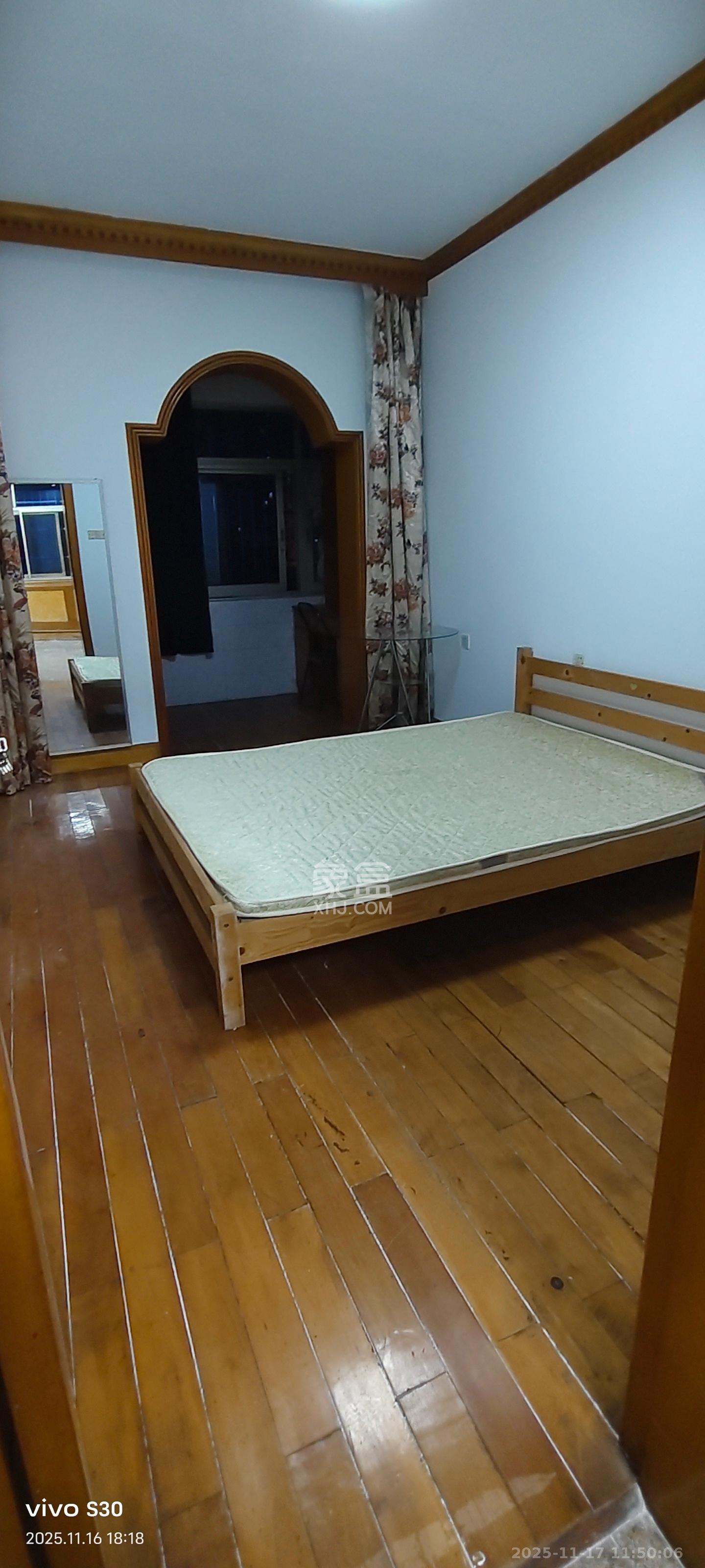 长沙县法院单位宿舍  3室2厅1卫    1500.0元/月室内图