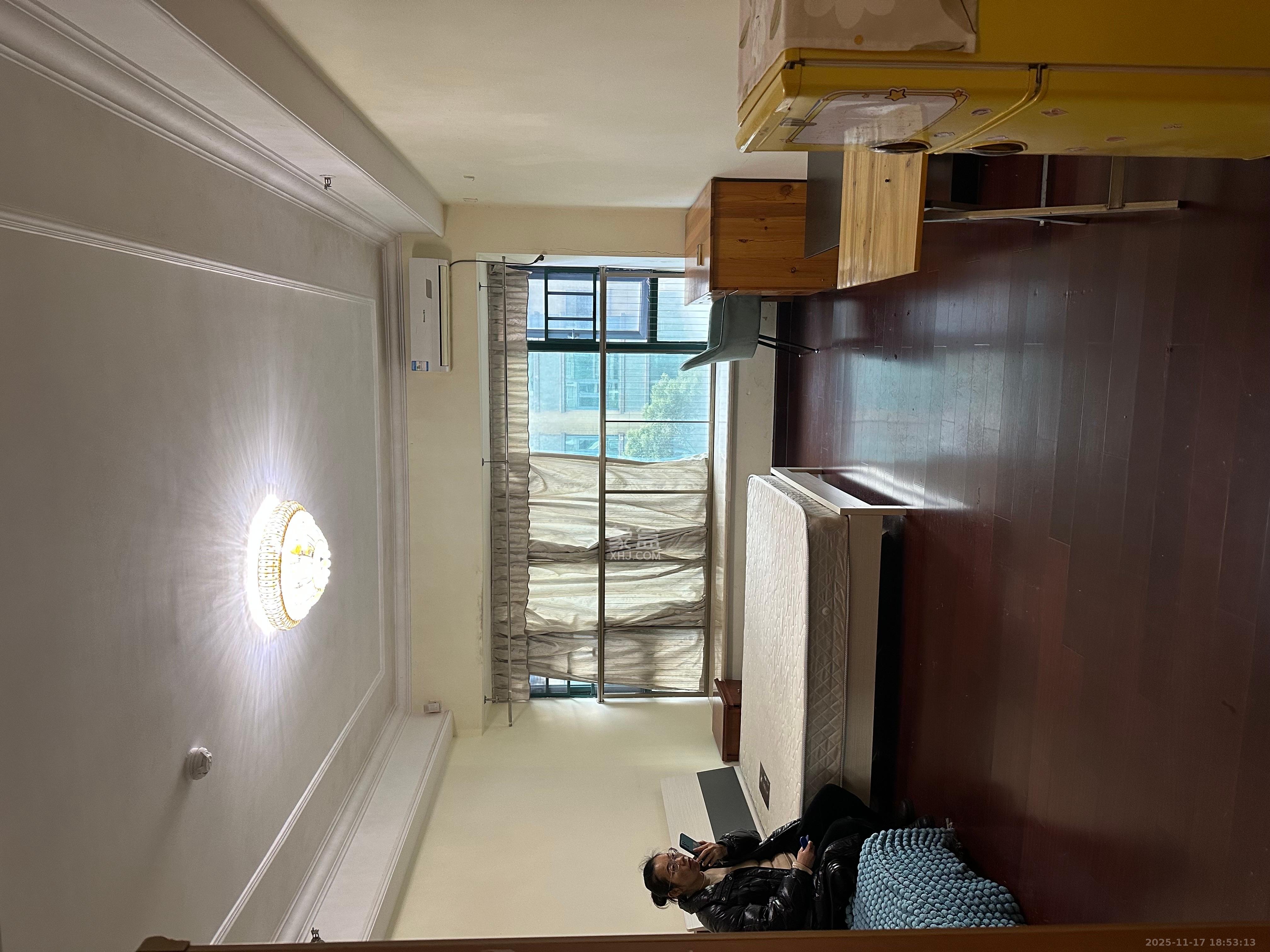 恒大华府  1室1厅1卫    1400.0元/月室内图1