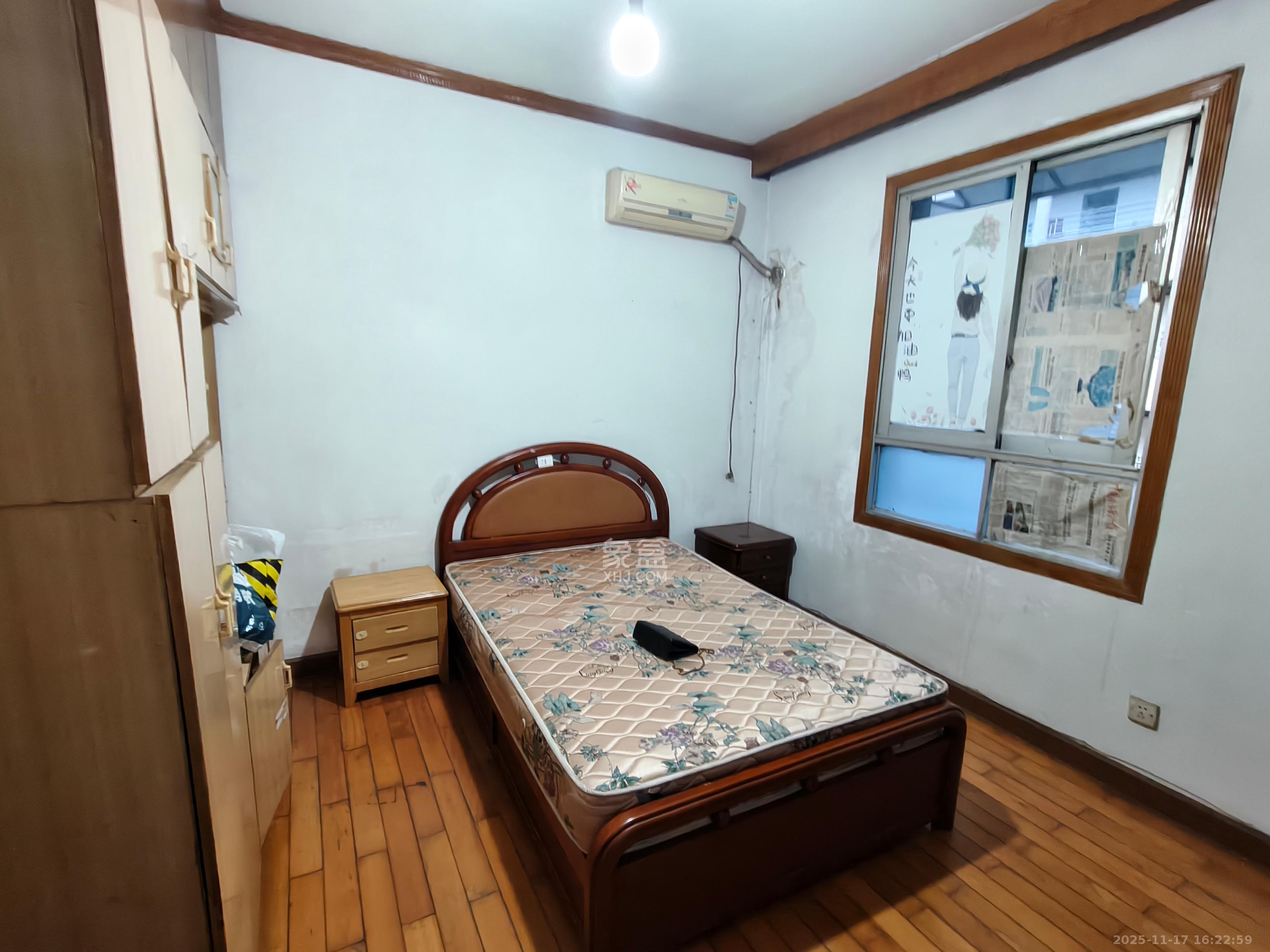 人民新村  1室1厅1卫    1500.0元/月