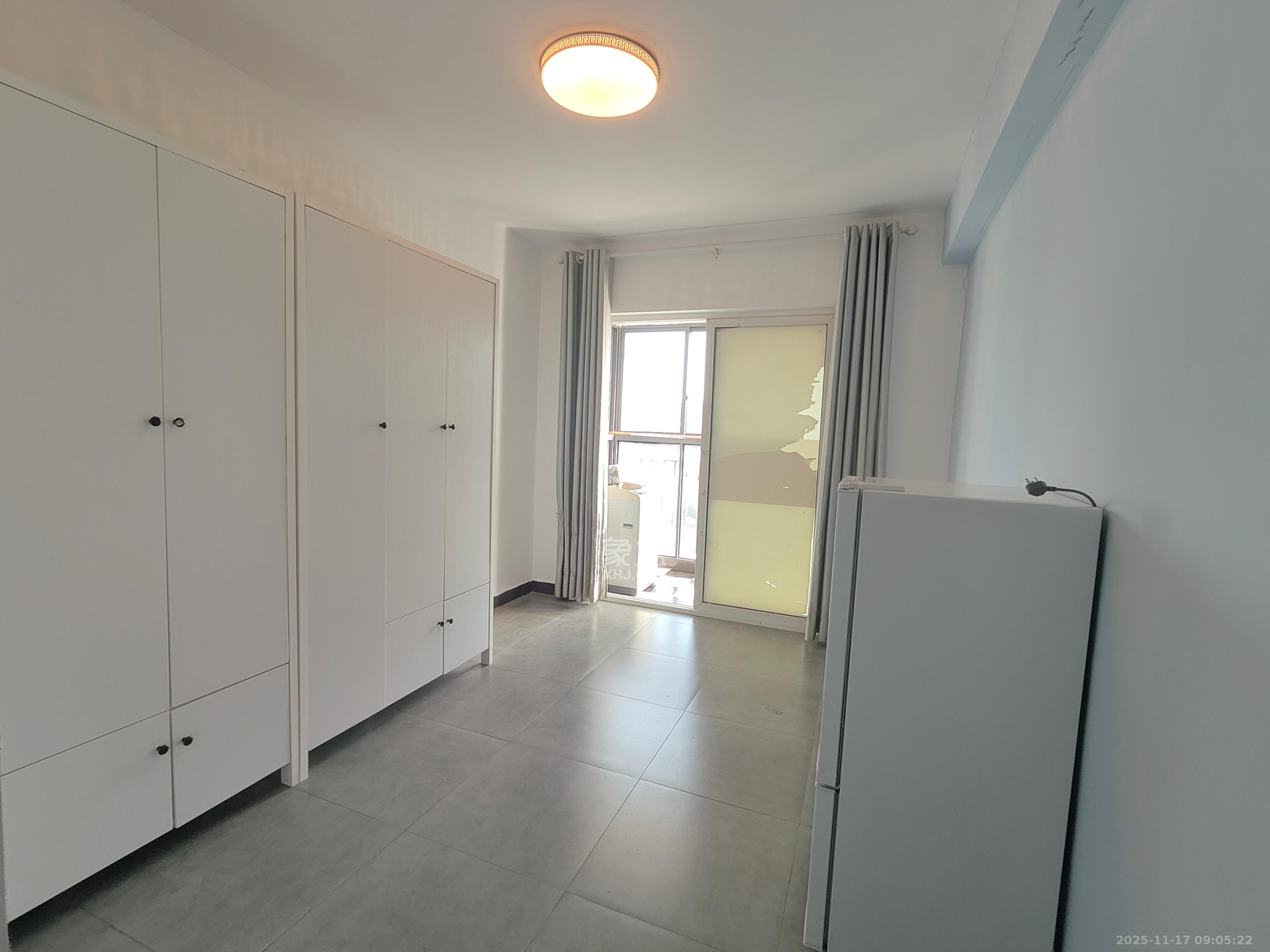 天凯东苑  2室1厅1卫    1800.0元/月