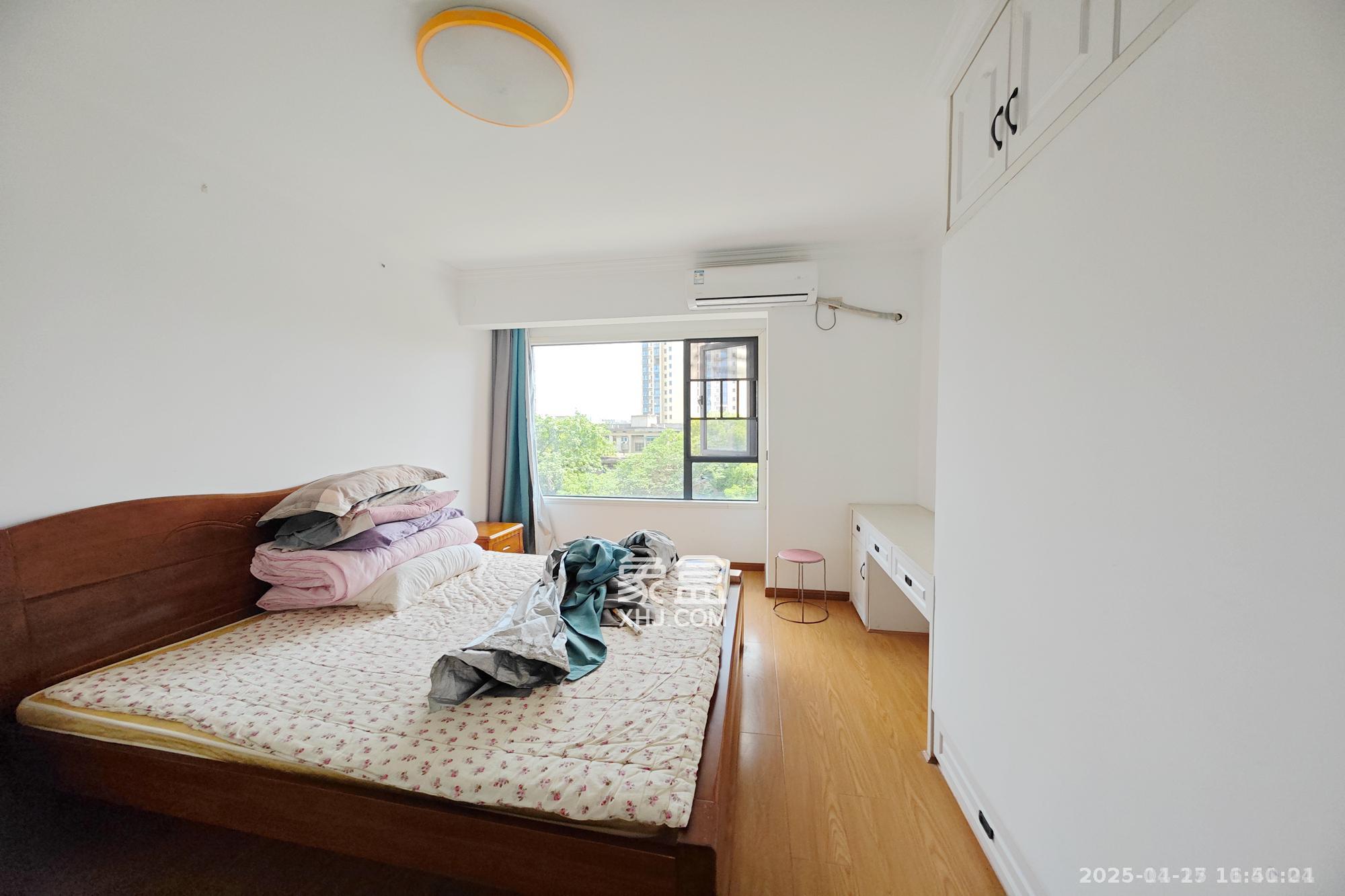 建发中央悦府  4室2厅2卫    4200.0元/月室内图