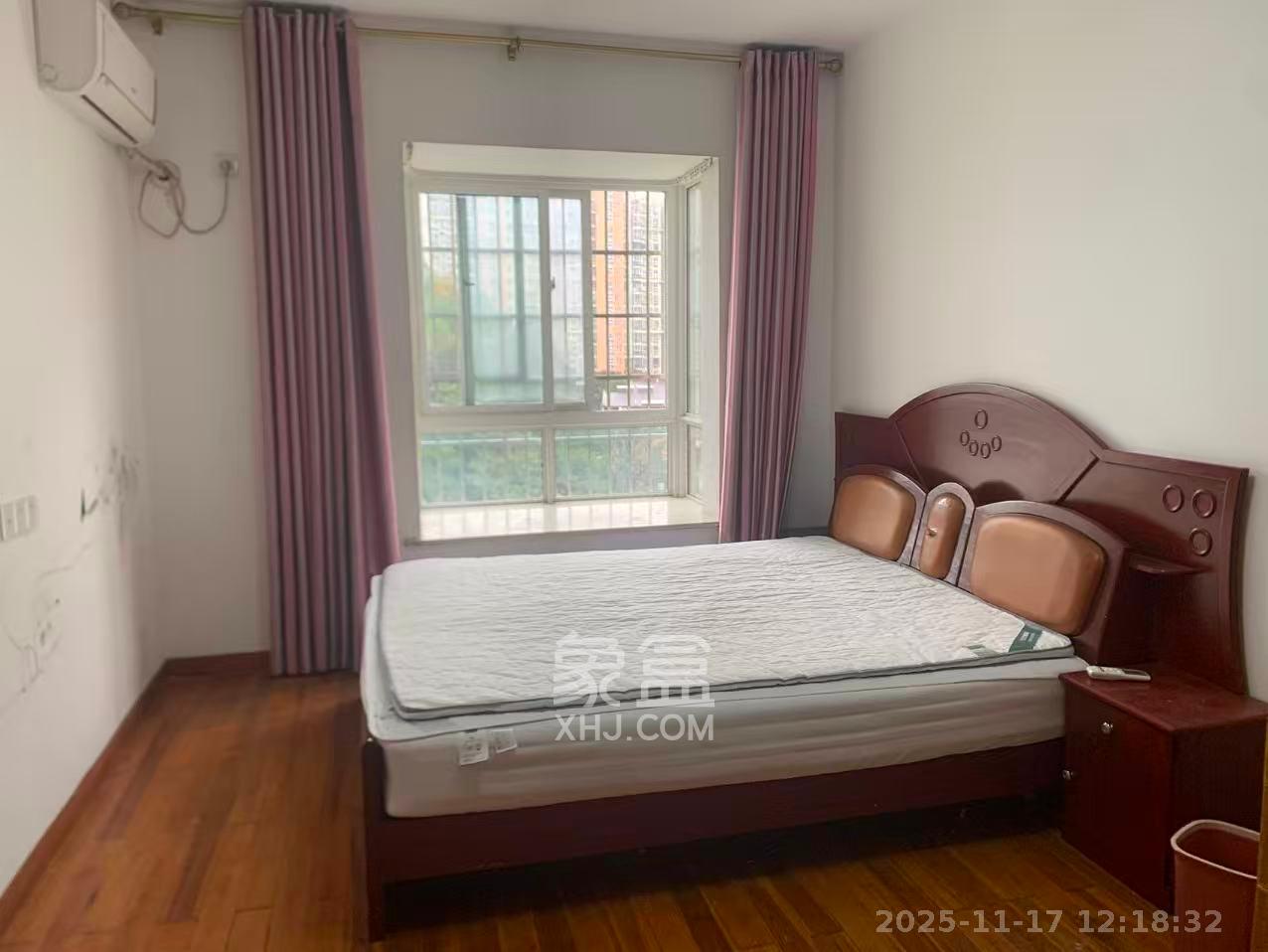 中房F联邦 3室2厅2卫 2200.0元/月 中房F联邦 3室2厅2卫 2200.0元/月室内图