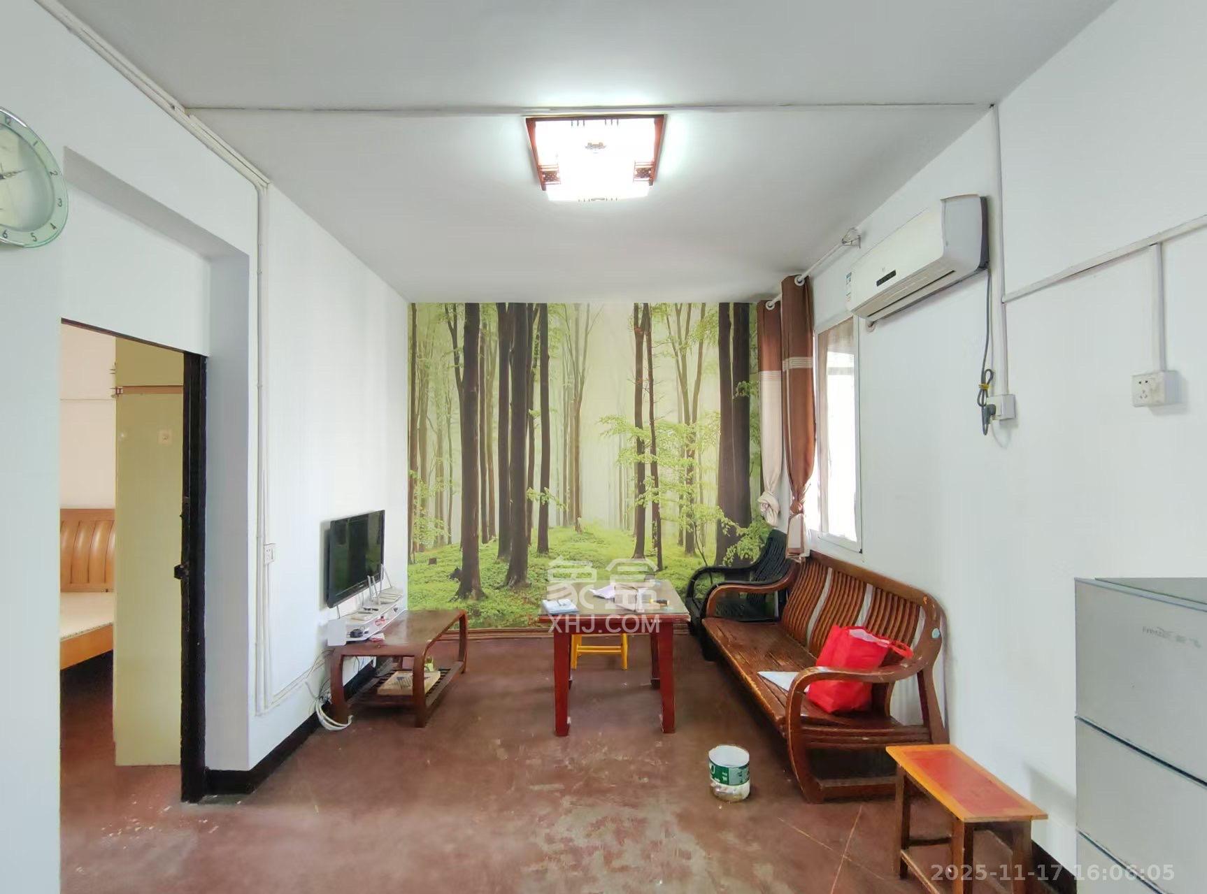 湖橡宿舍/湖橡小区 2室1厅1卫 1300.0元/月 湖橡宿舍/湖橡小区 2室1厅1卫 1300.0元/月室内图