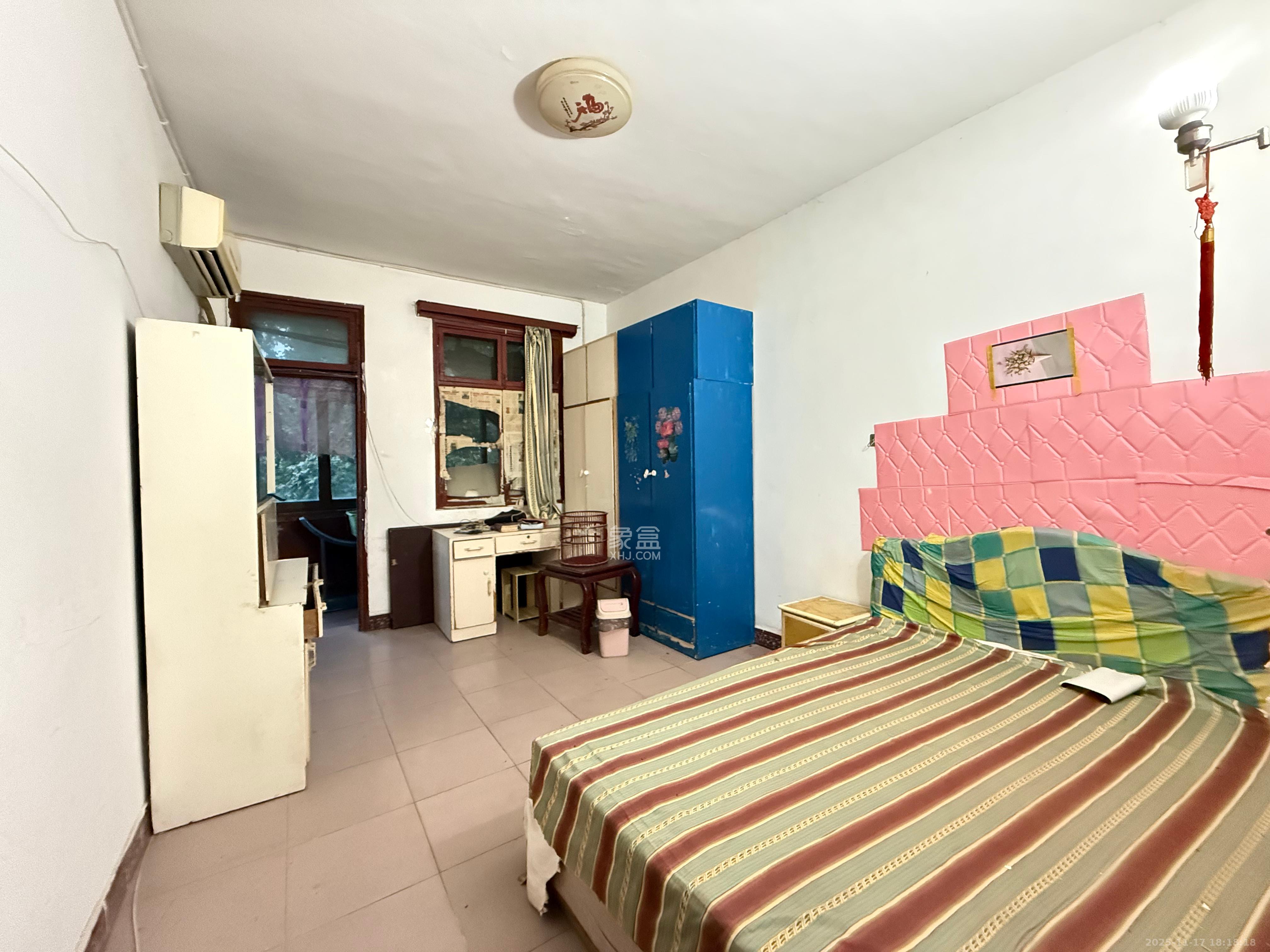人民新村  3室1厅2卫    1500.0元/月室内图