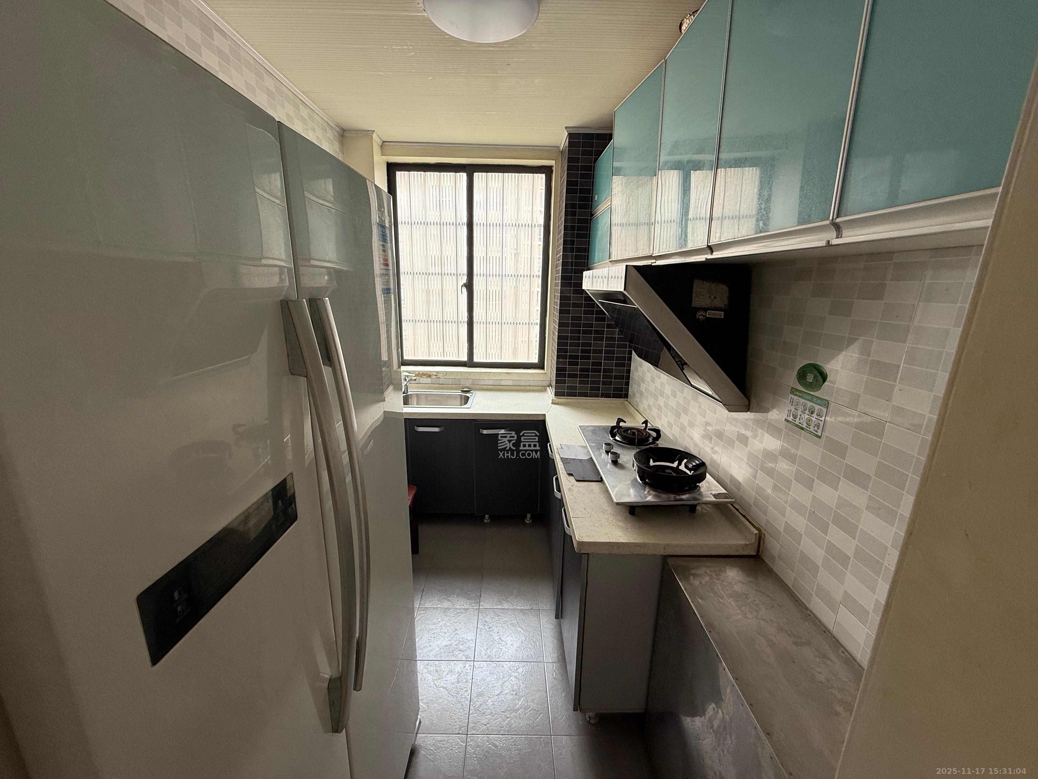 锦湘国际星城三期（锦绣苑）  1室1厅1卫    1600.0元/月室内图