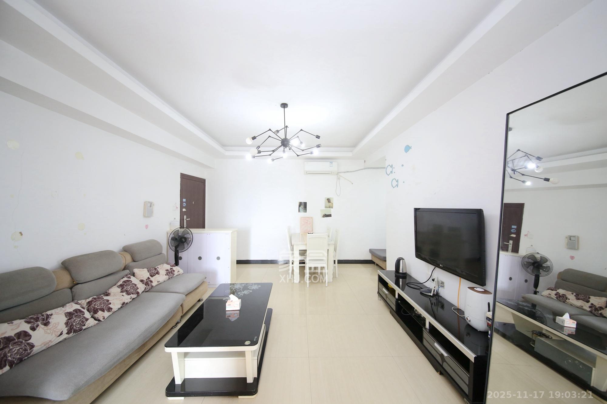 五一中央领御  2室2厅1卫    75.0万