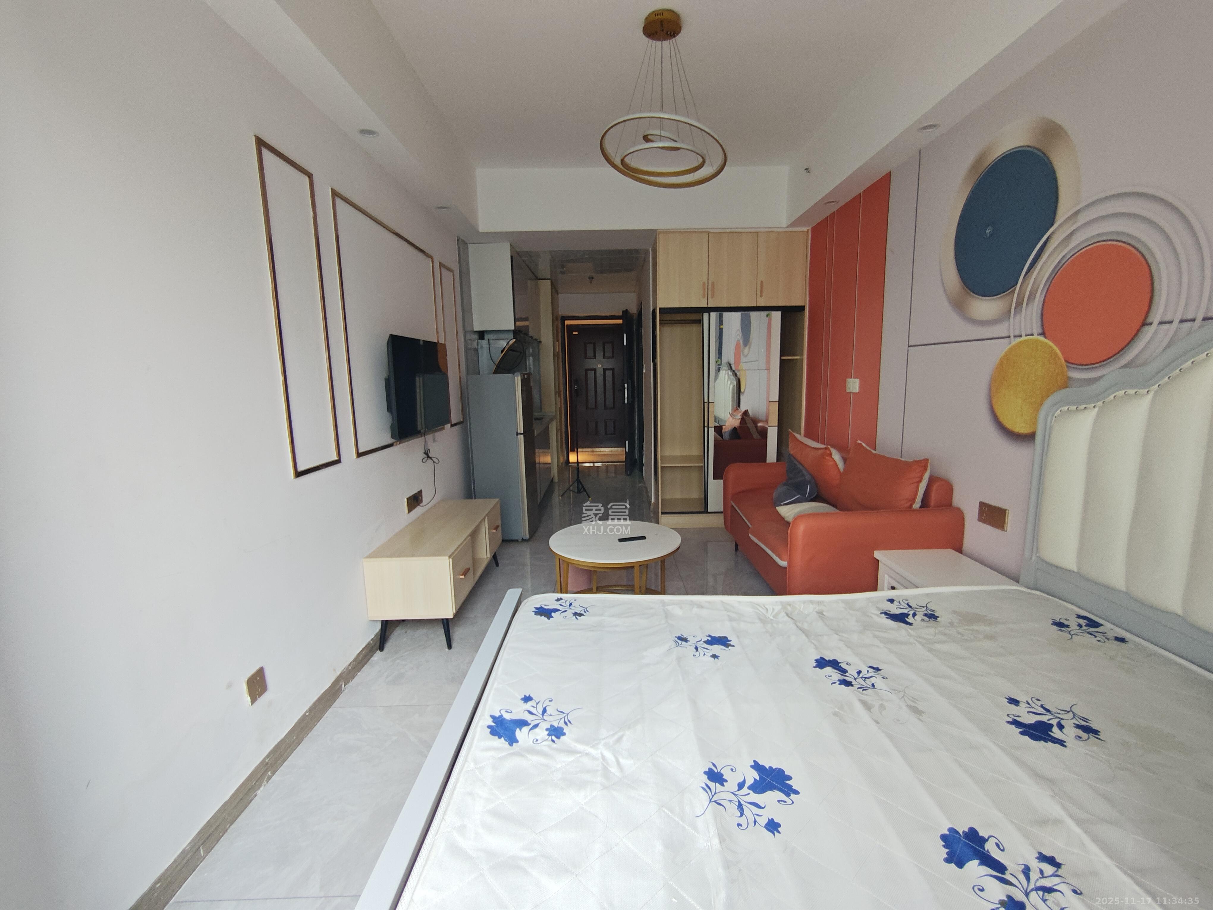 保利麓谷林语I区 1室1厅1卫 1300.0元/月 保利麓谷林语I区 1室1厅1卫 1300.0元/月室内图