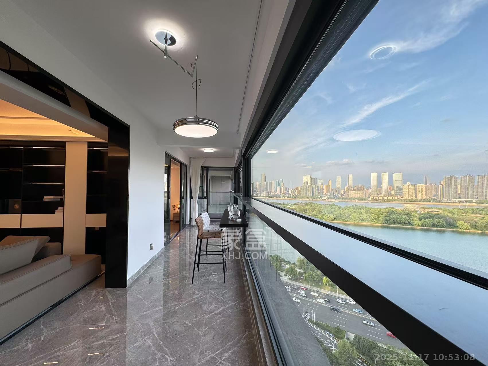 江山印  3室2厅3卫    15800.0元/月室内图