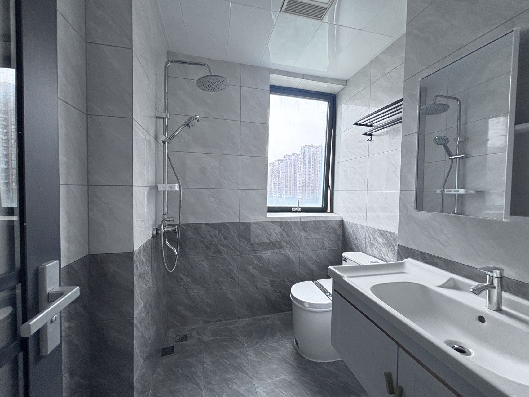 晨晖帝景 3室2厅2卫 153.0万 晨晖帝景 3室2厅2卫 153.0万室内图