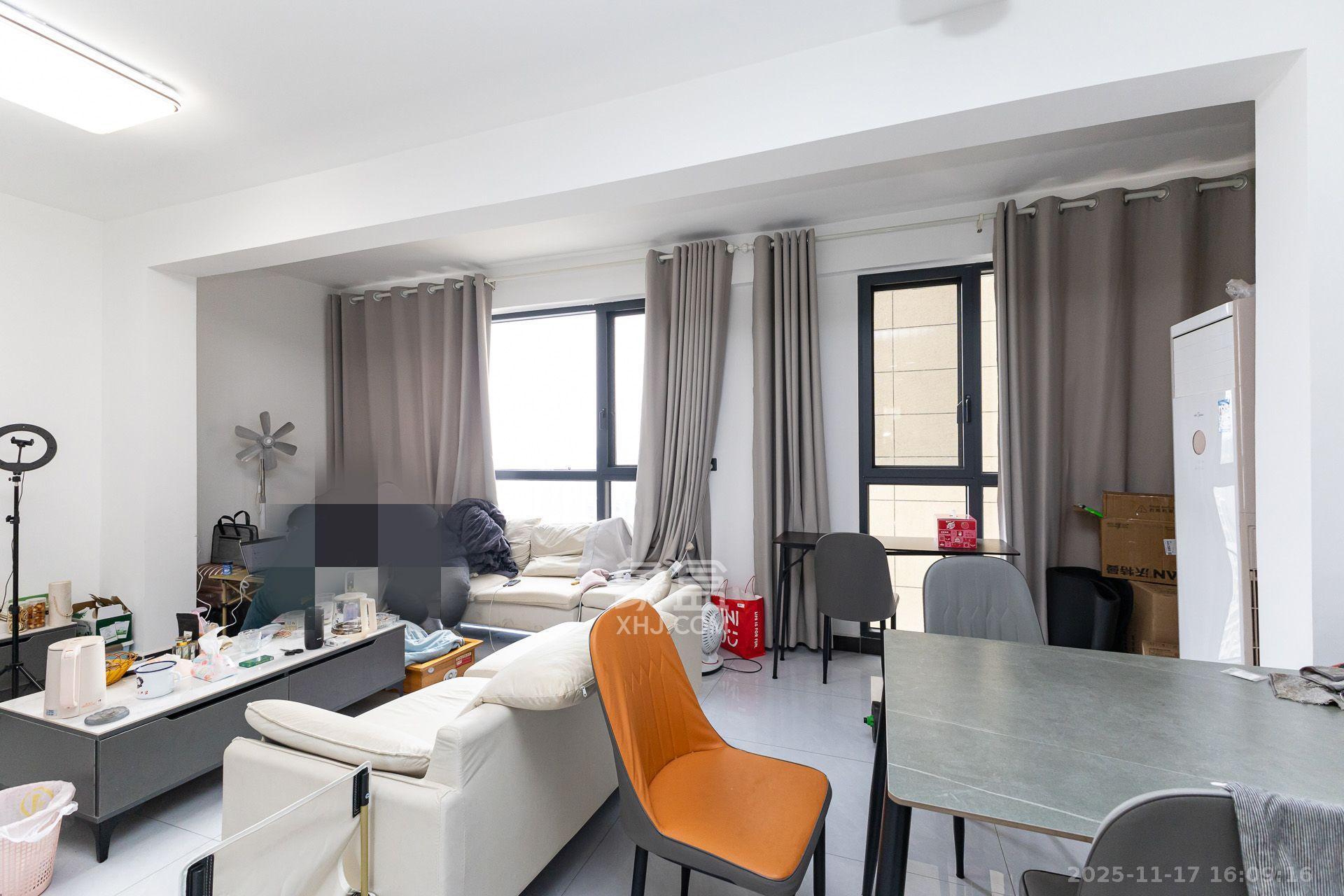 明发阅江悦府 4室2厅2卫 2800.0元/月 明发阅江悦府 4室2厅2卫 2800.0元/月室内图