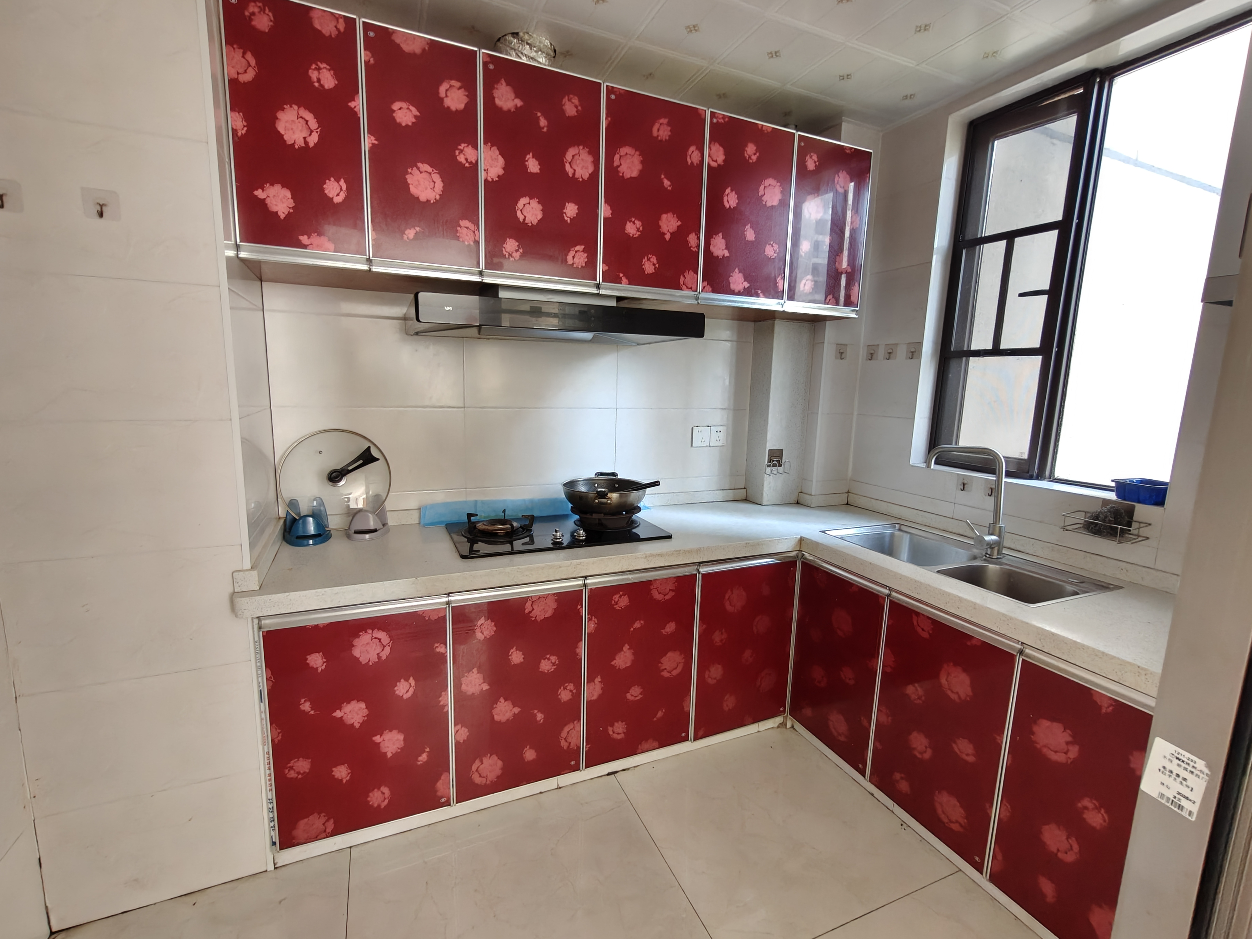 蓝溪谷  4室2厅2卫    76.8万室内图