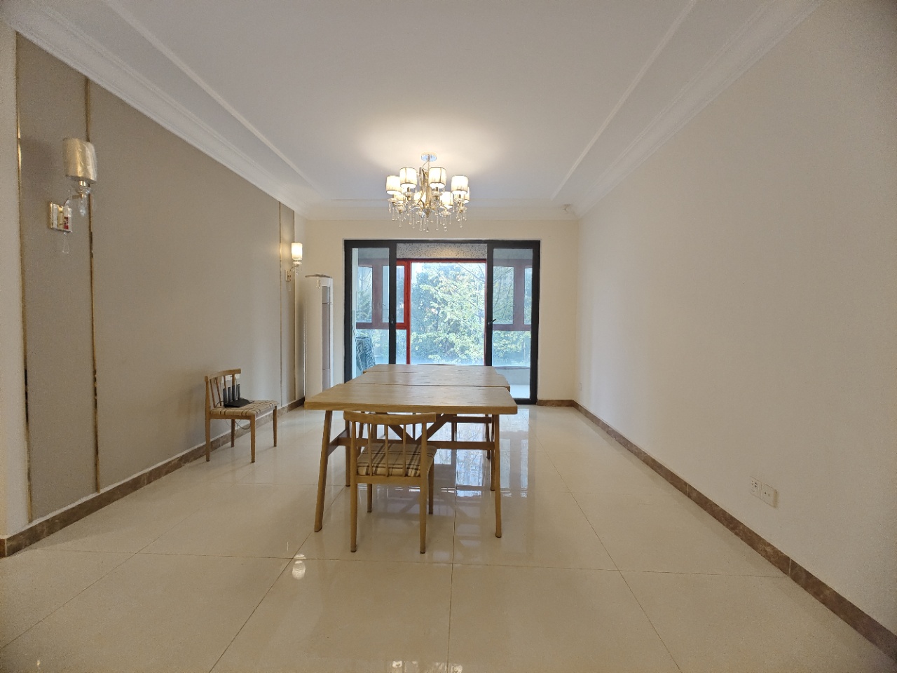 恒大华府  3室2厅2卫    68.0万室内图