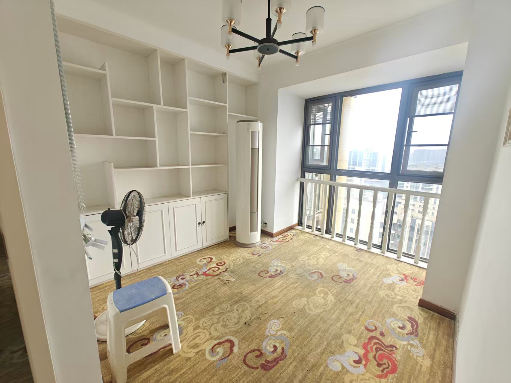 佳兆业金域天下二期  5室3厅3卫    99.8万室内图