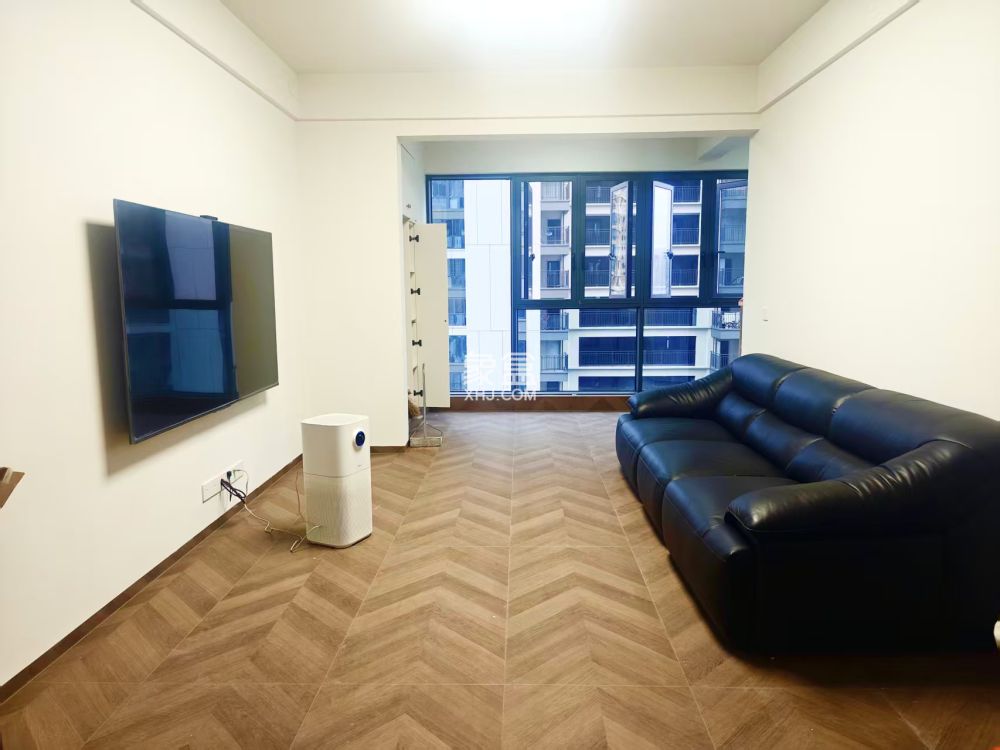 中大城小区  3室2厅1卫    72.88万