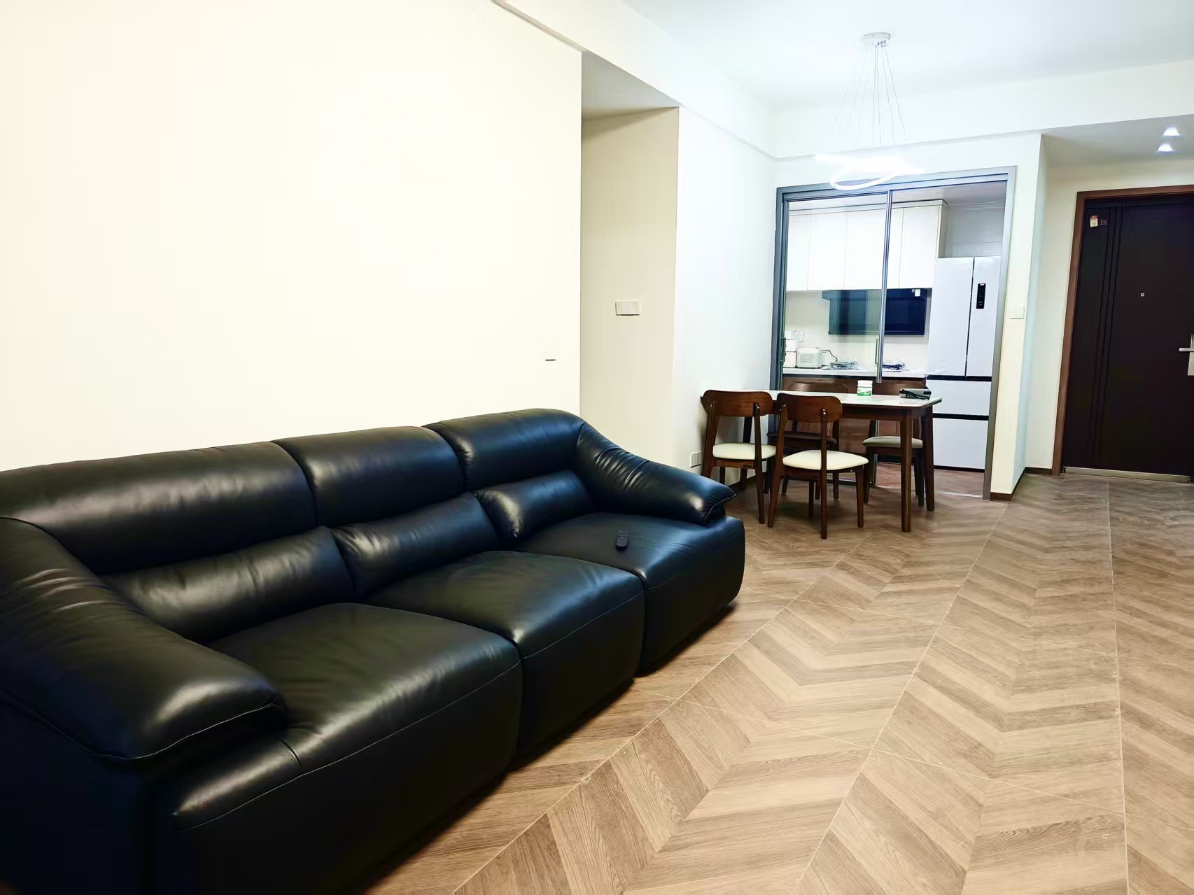 中大城小区  3室2厅1卫    72.88万室内图