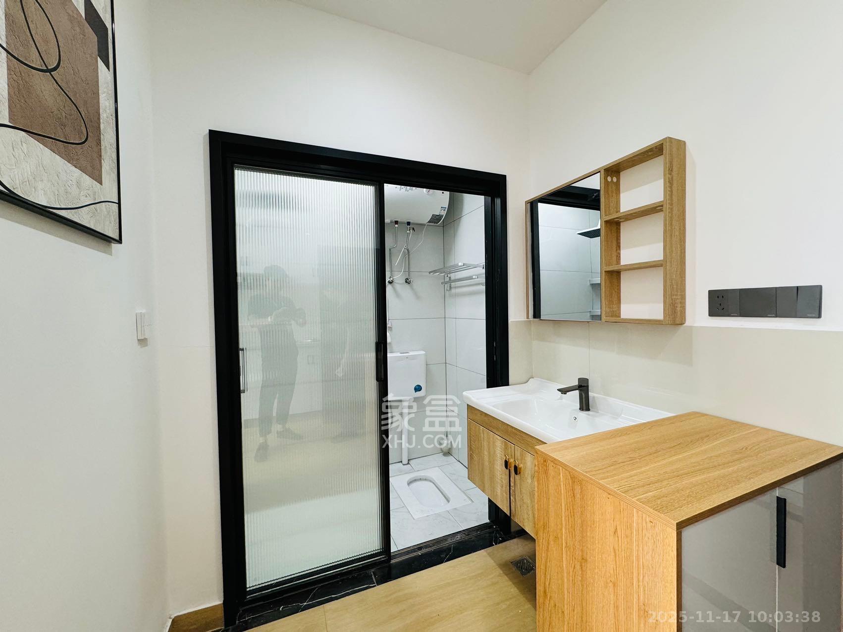 诺德滨江逸园（中铁逸园）  1室1厅1卫    2000.0元/月室内图