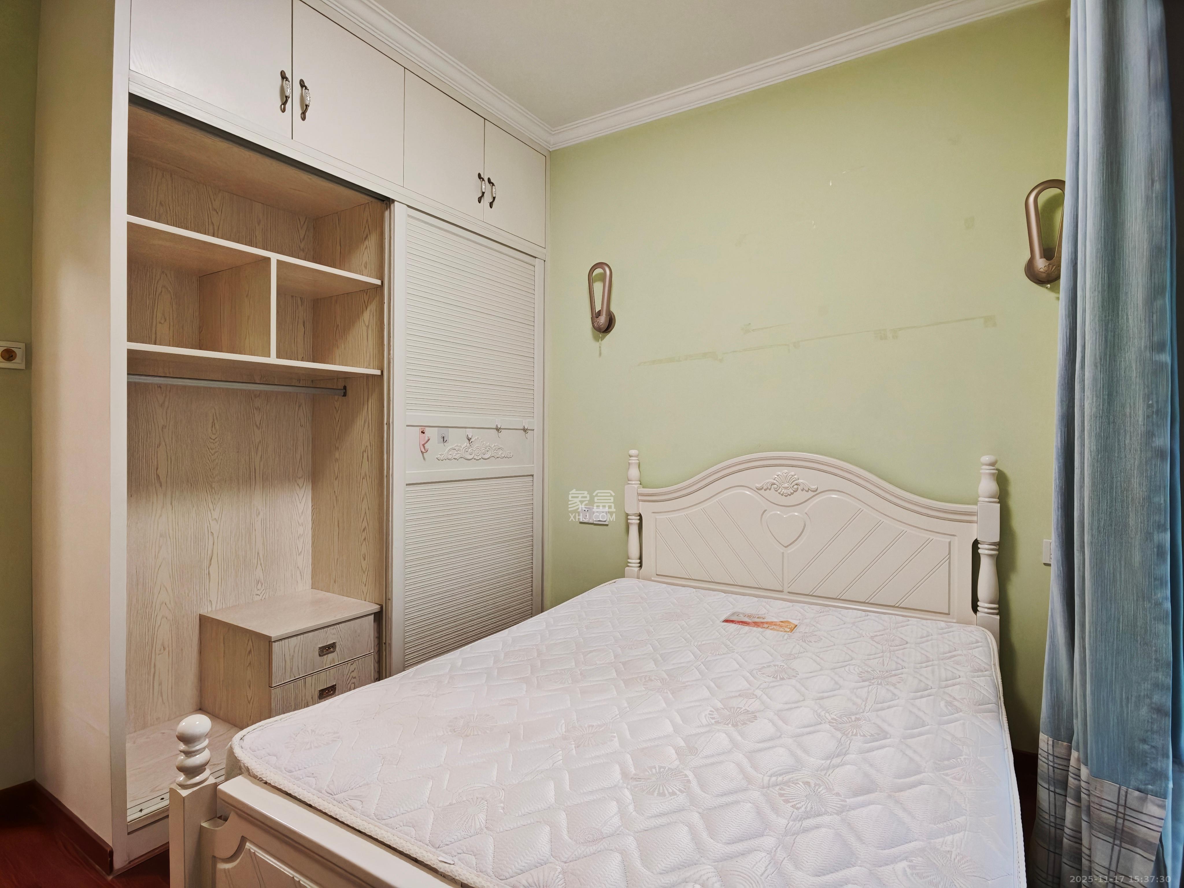 五矿万境水岸三期  2室1厅1卫    1800.0元/月室内图