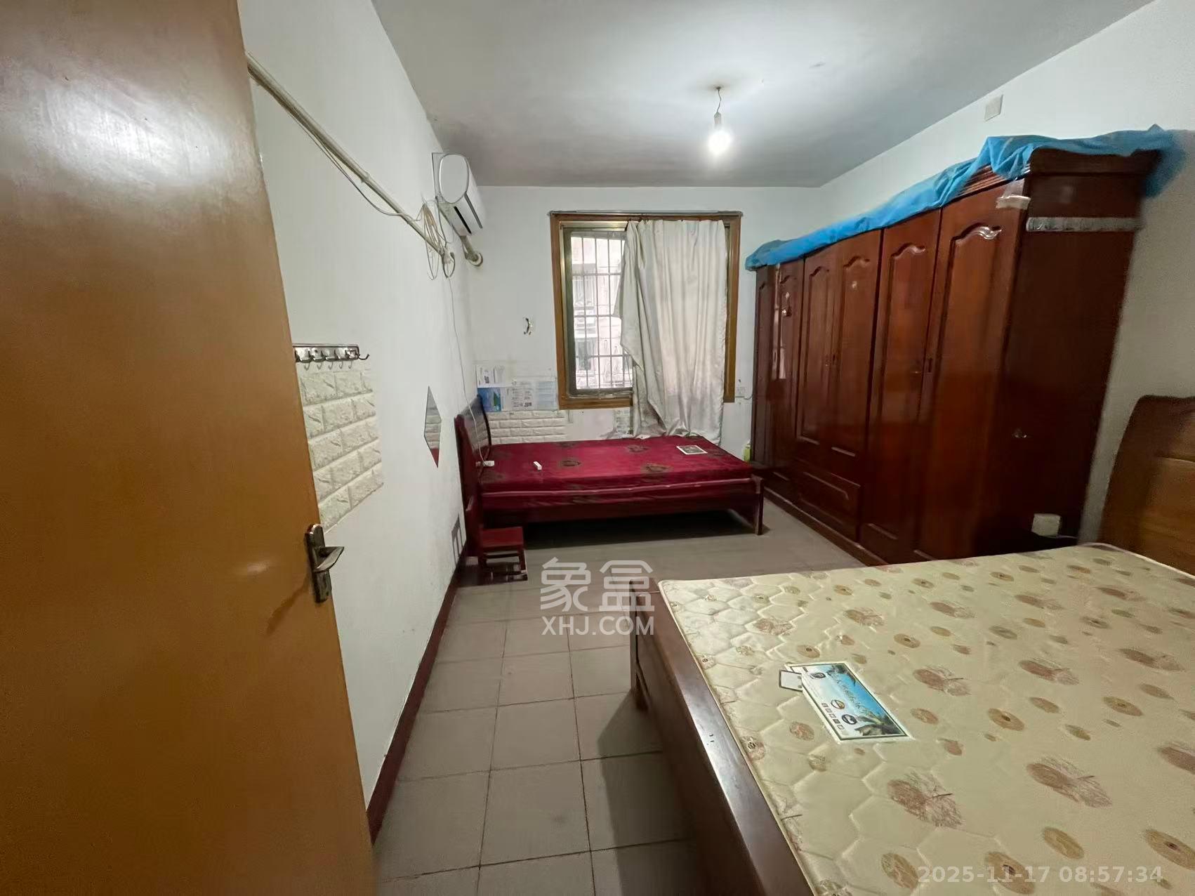 十五中单位宿舍  2室1厅1卫    1500.0元/月室内图