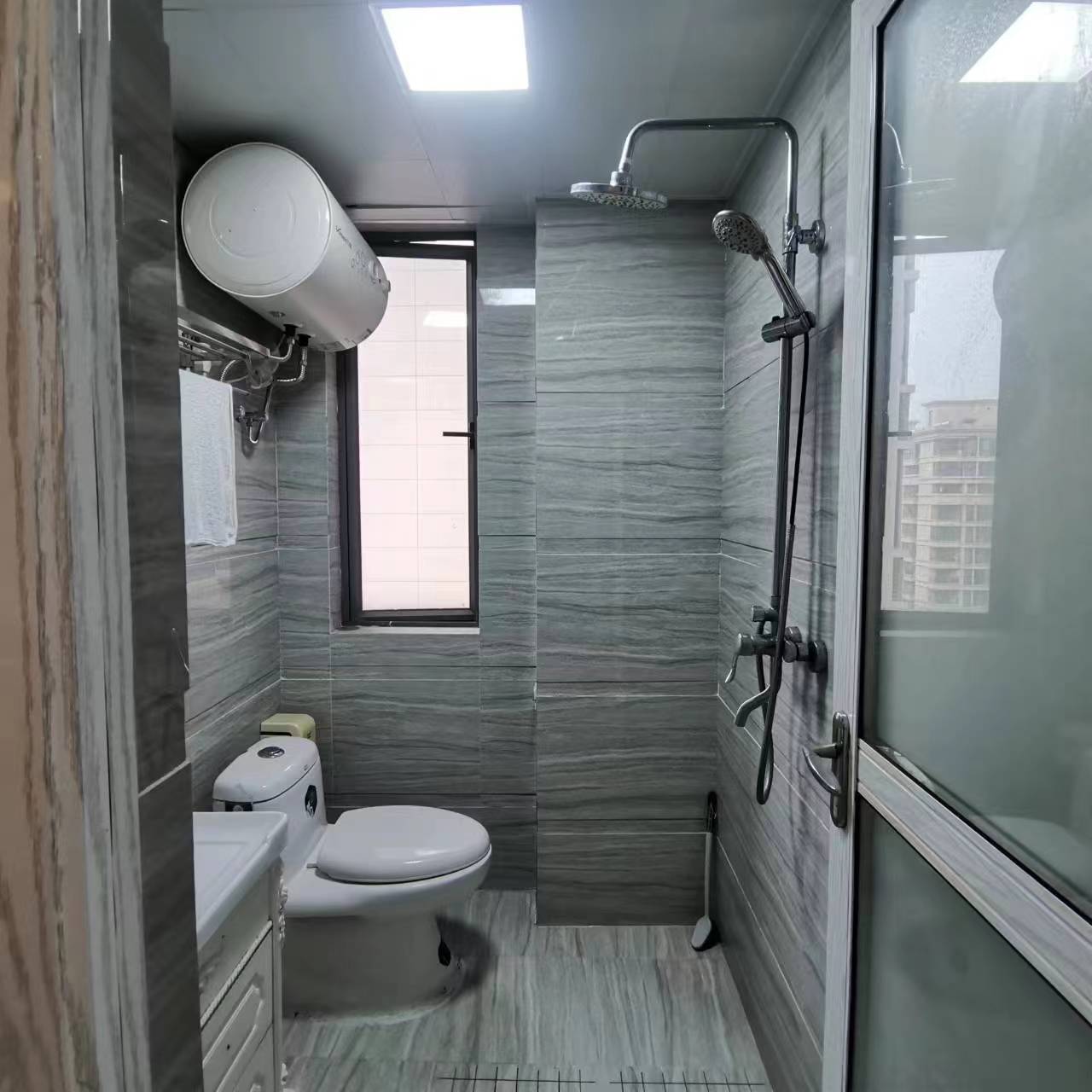 阳光丁香园  2室1厅1卫    1500.0元/月室内图