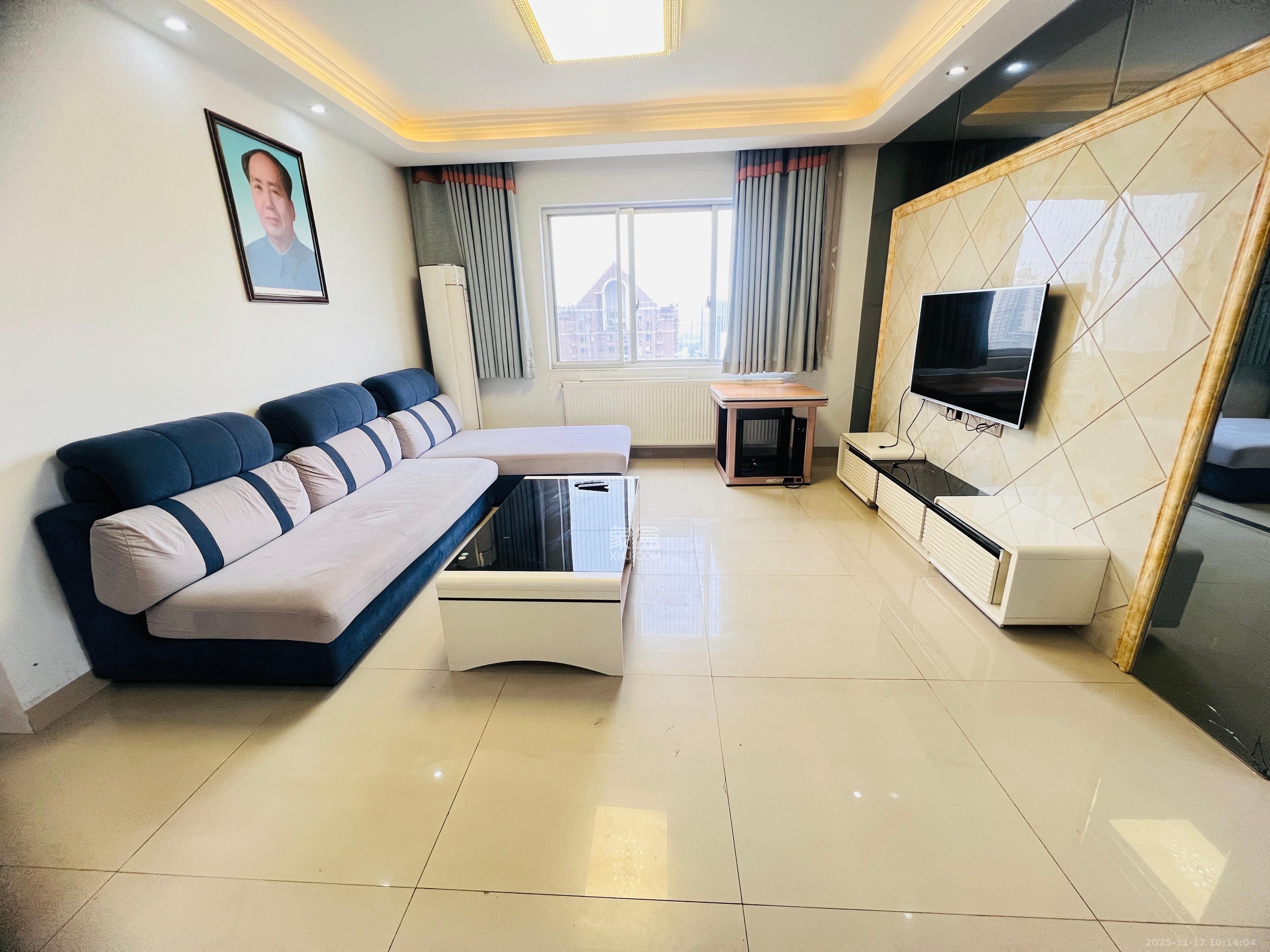 上河国际B座  2室1厅1卫    2600.0元/月